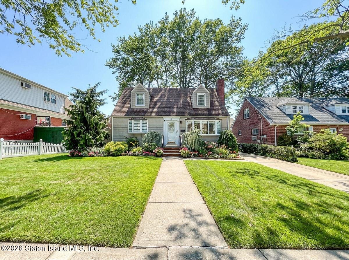 100 Acacia Avenue, Staten Island, NY, 10308