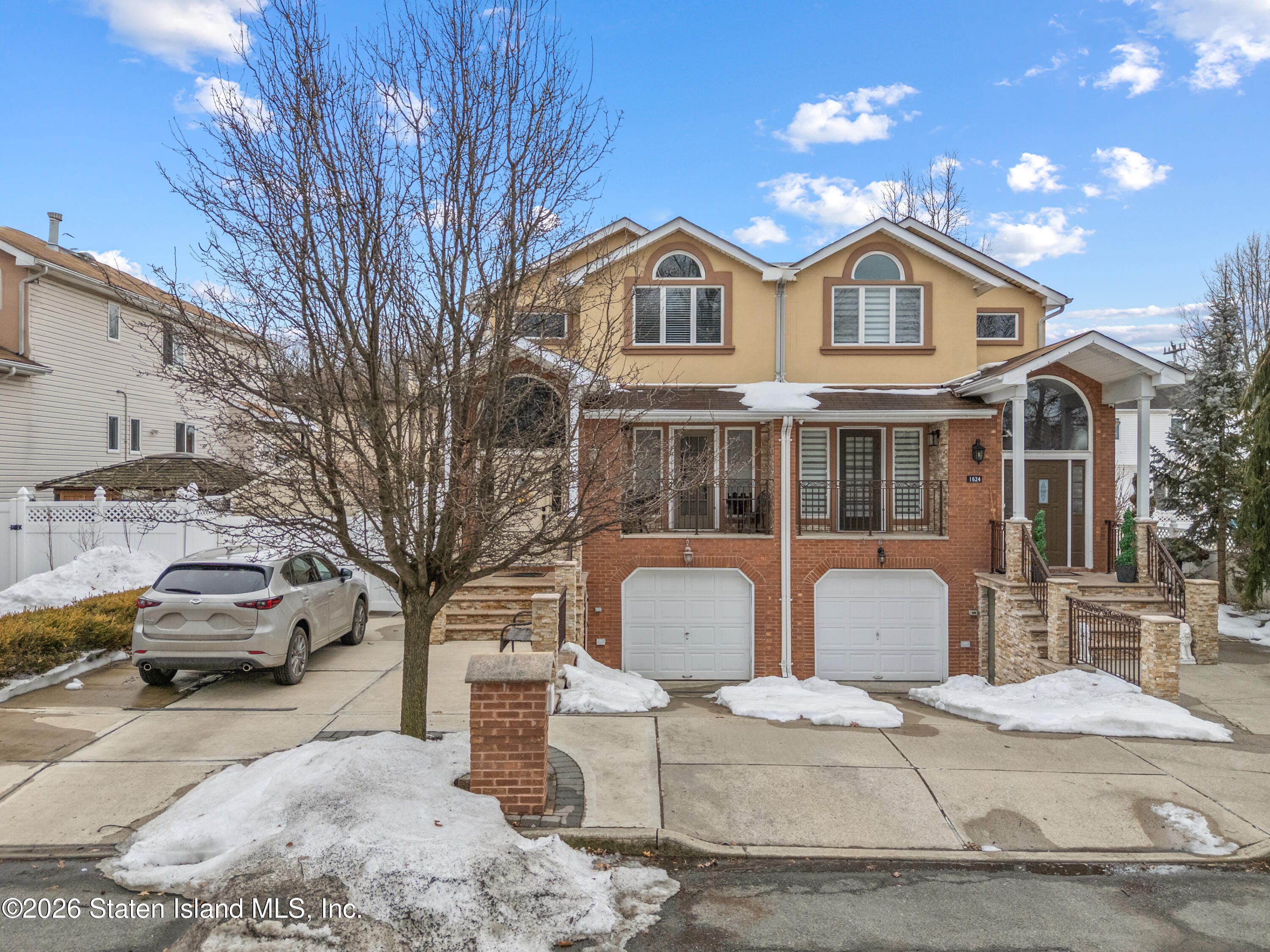 1622 Woodrow Road, Staten Island, NY, 10309