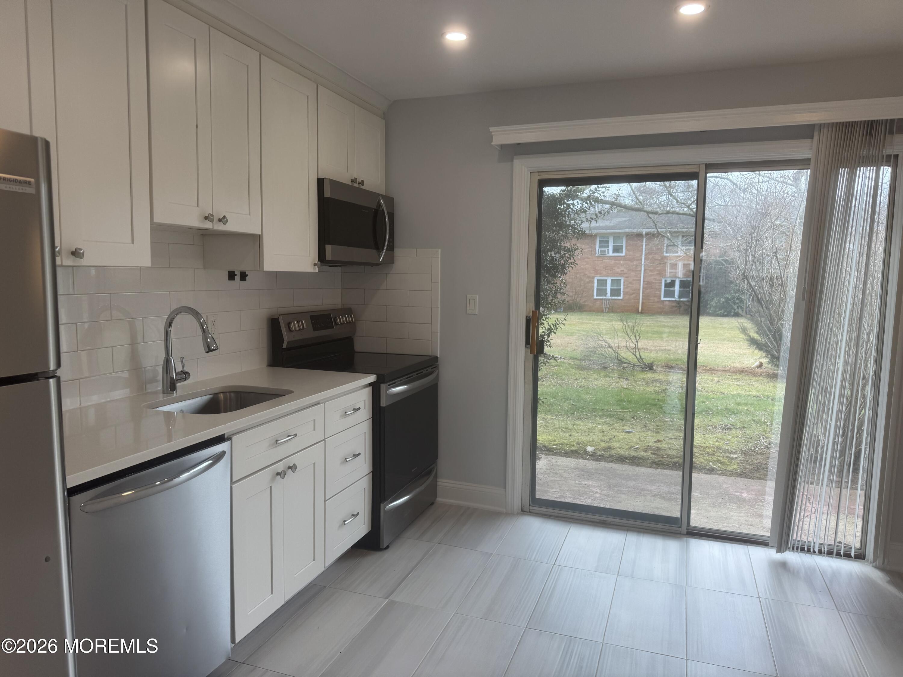 96 E East Avenue 37 Image 3