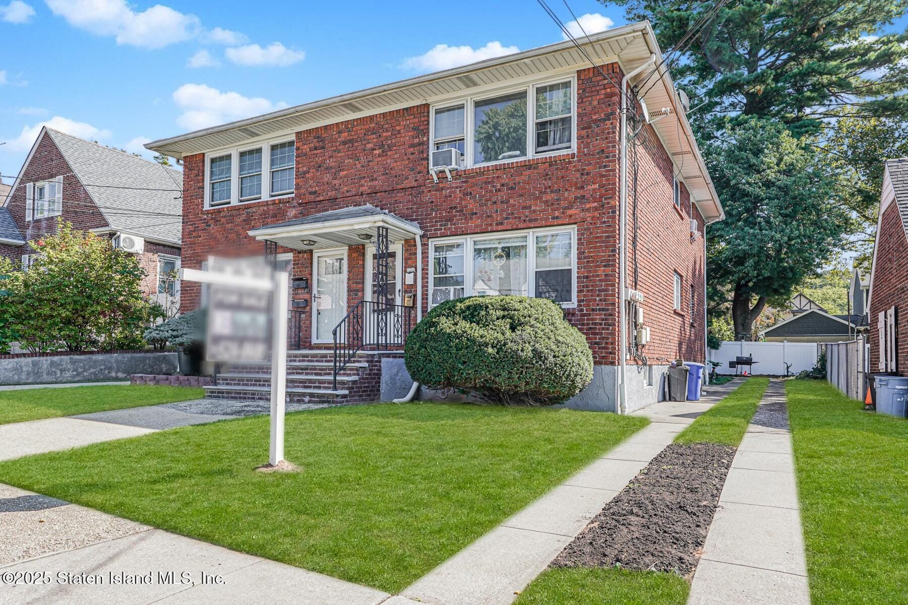 124 Van Cortlandt Avenue Image 2