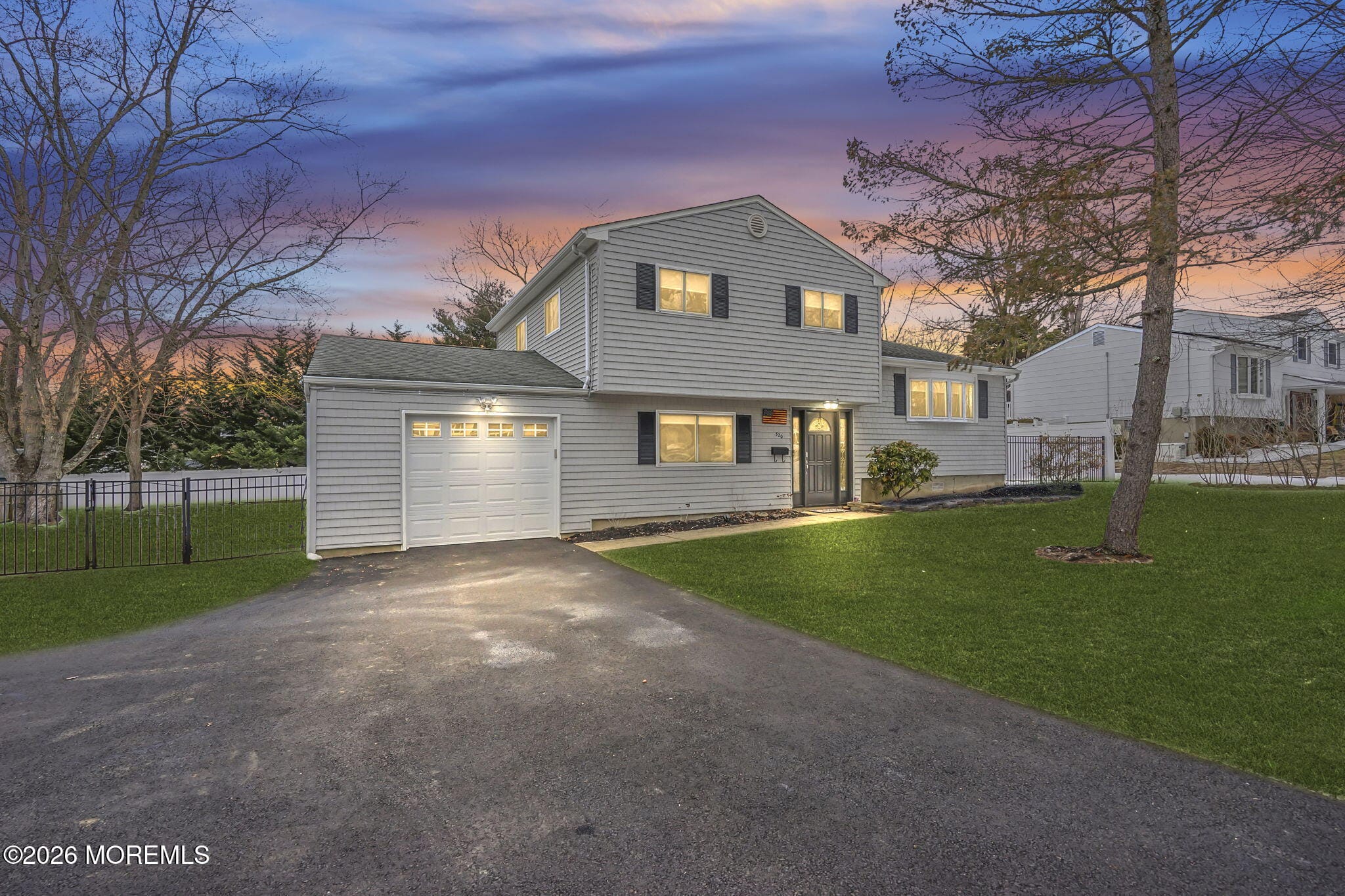 520 East Road, Belford, NJ, 07718