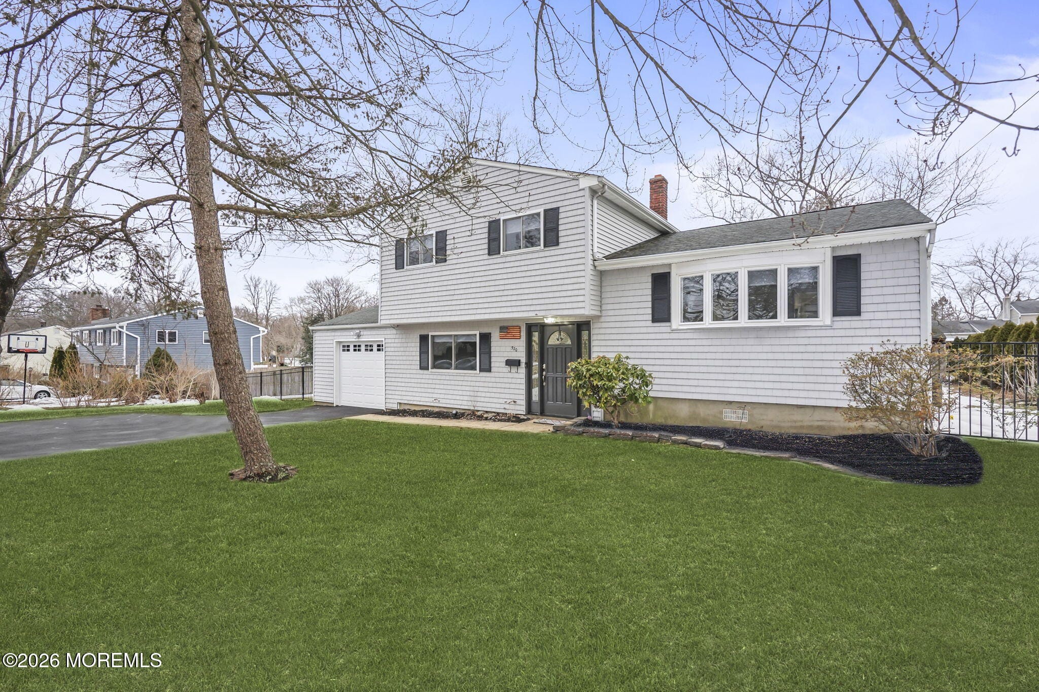 520 East Road, Belford, NJ, 07718 image 29