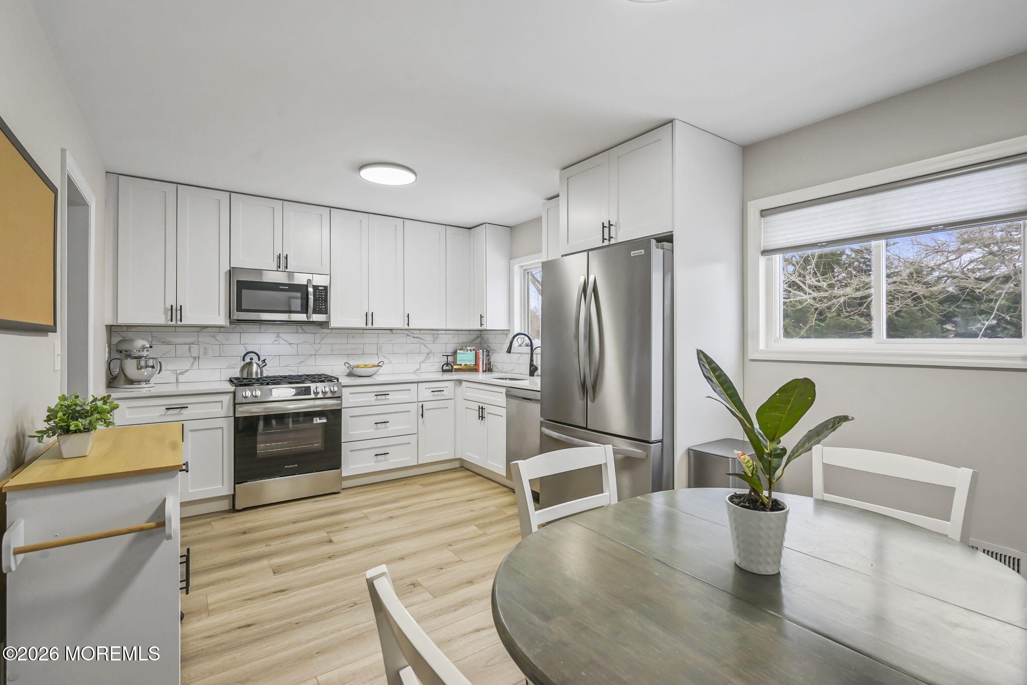 520 East Road, Belford, NJ, 07718 image 12