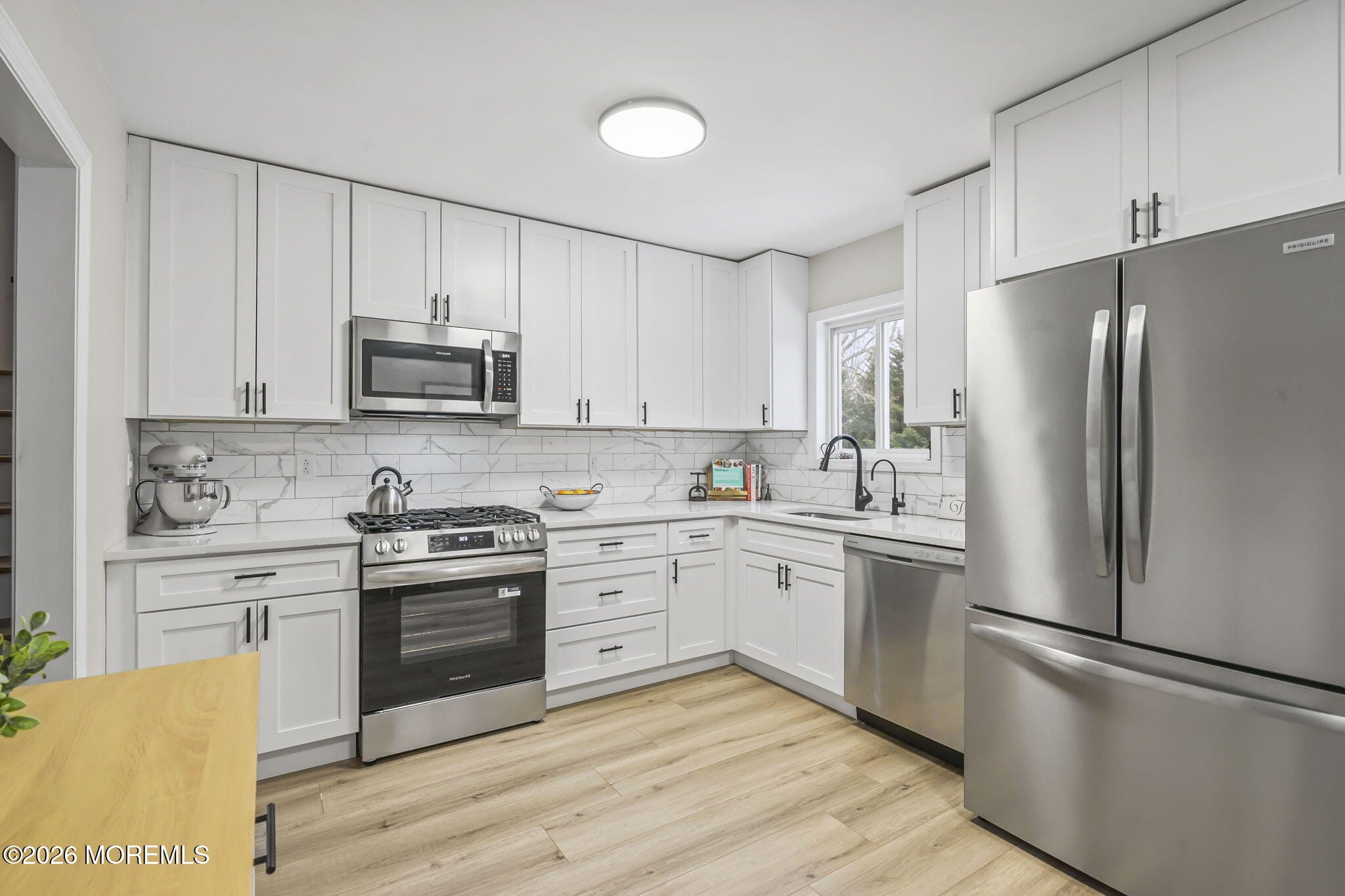 520 East Road, Belford, NJ, 07718 image 13