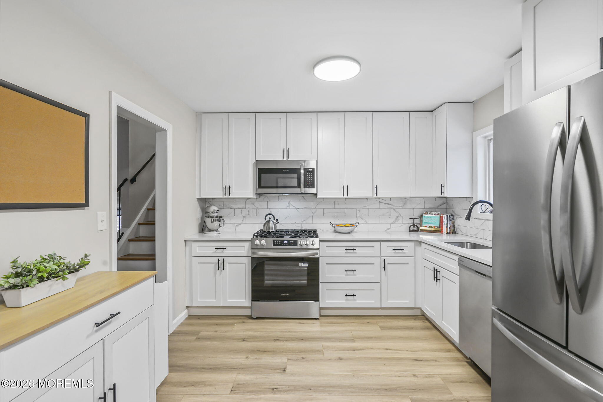 520 East Road, Belford, NJ, 07718 image 14