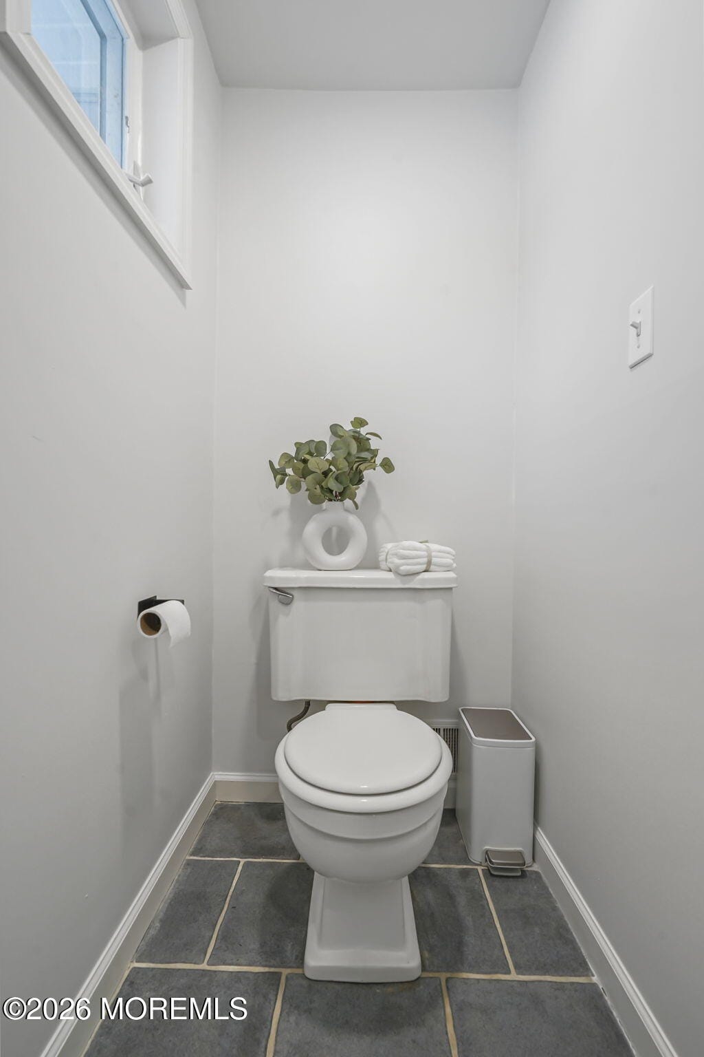 520 East Road, Belford, NJ, 07718 image 24