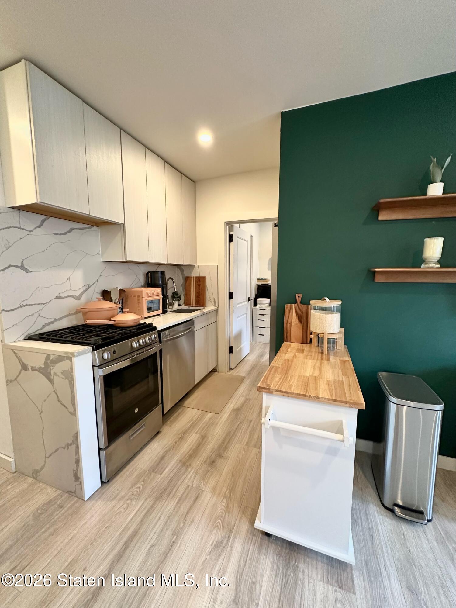 300 8th Avenue 1m, Brooklyn, NY, 11215 image 7