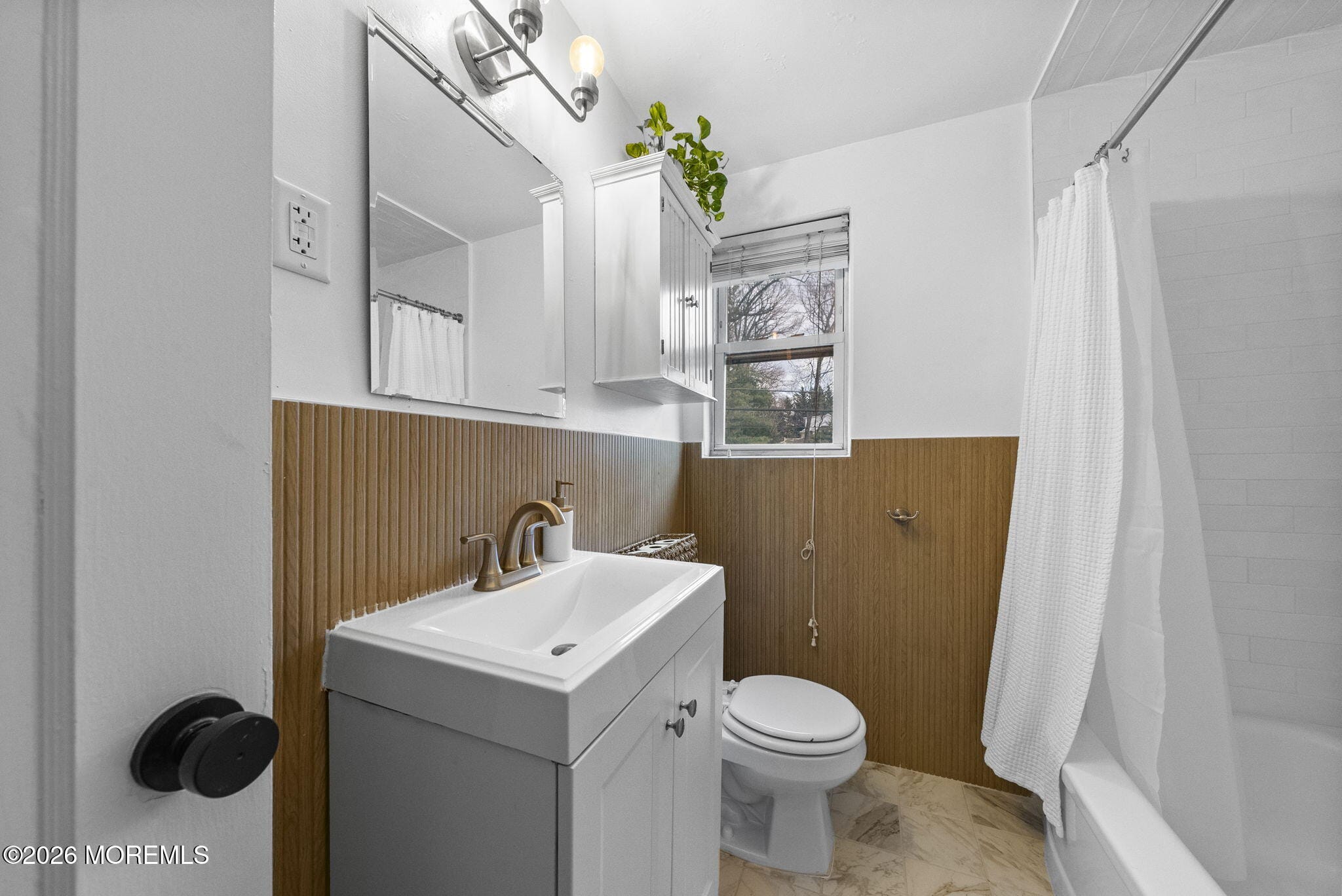 105 Manor Drive 914, Red Bank, NJ, 07701 image 12