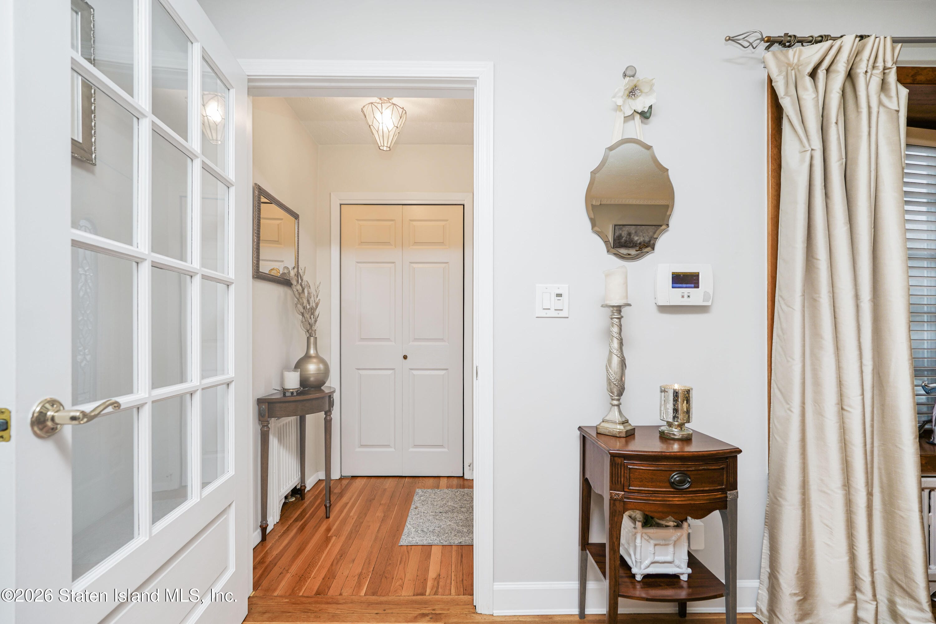 406 Armstrong Avenue Image 5