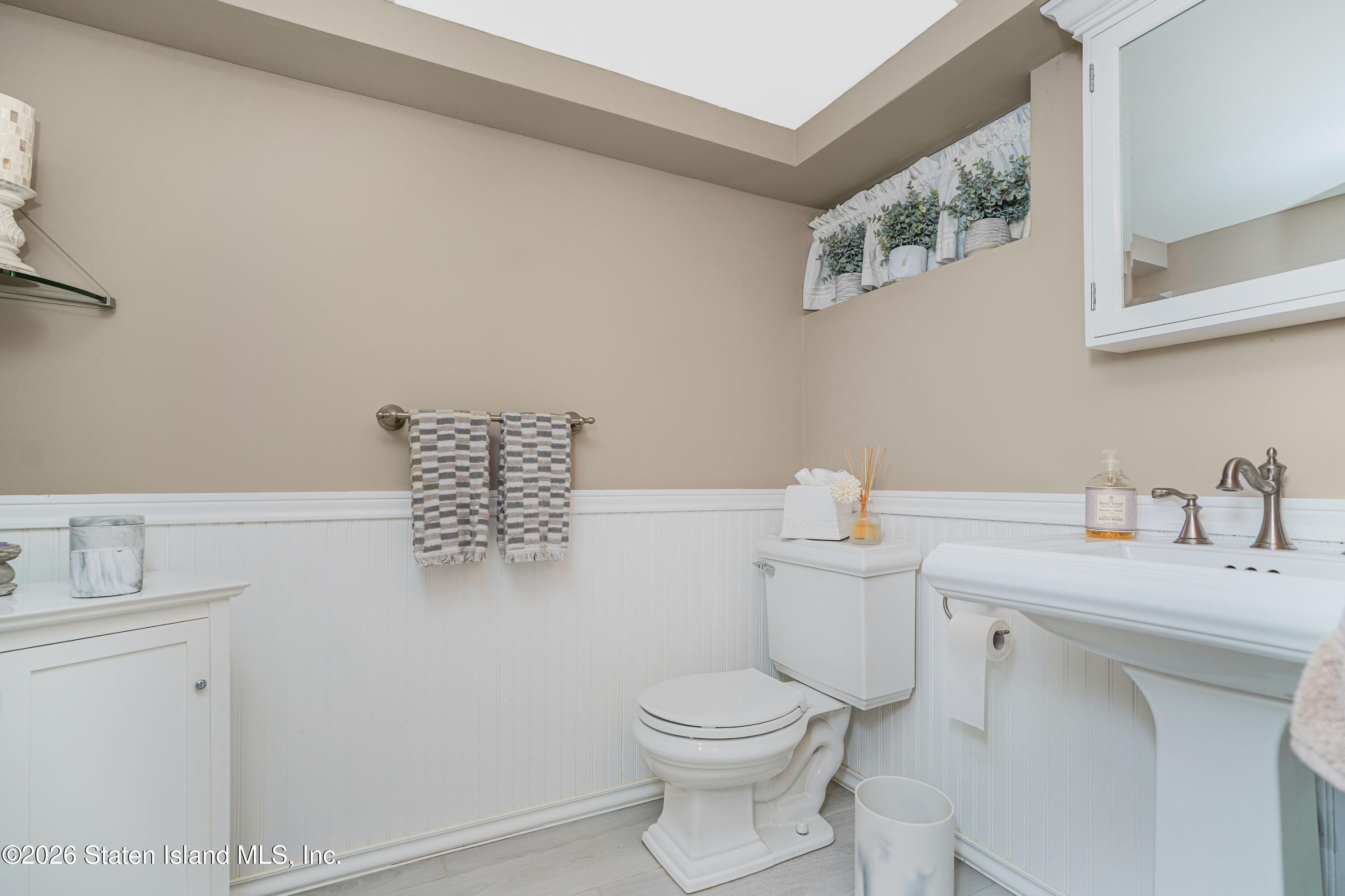 406 Armstrong Avenue, Staten Island, NY, 10308 image 35