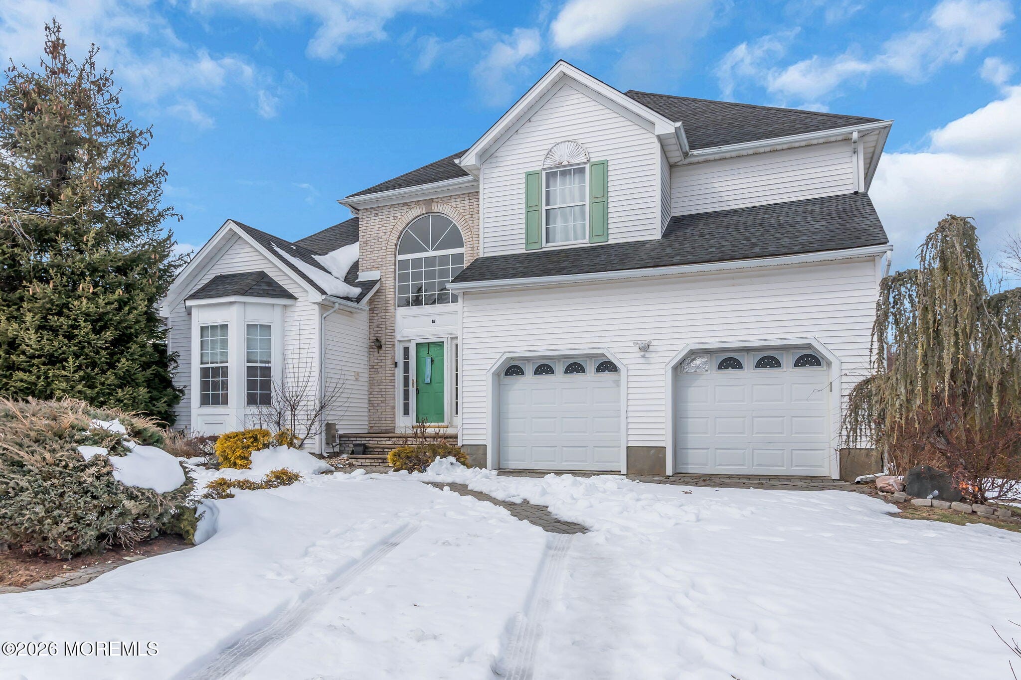 18 Lysbeth Lane Image 3