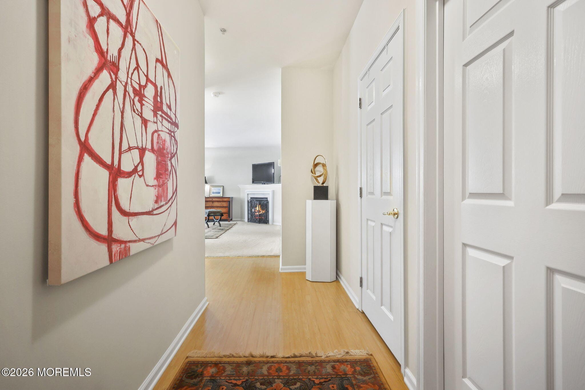 564 St Andrews Place Image 2