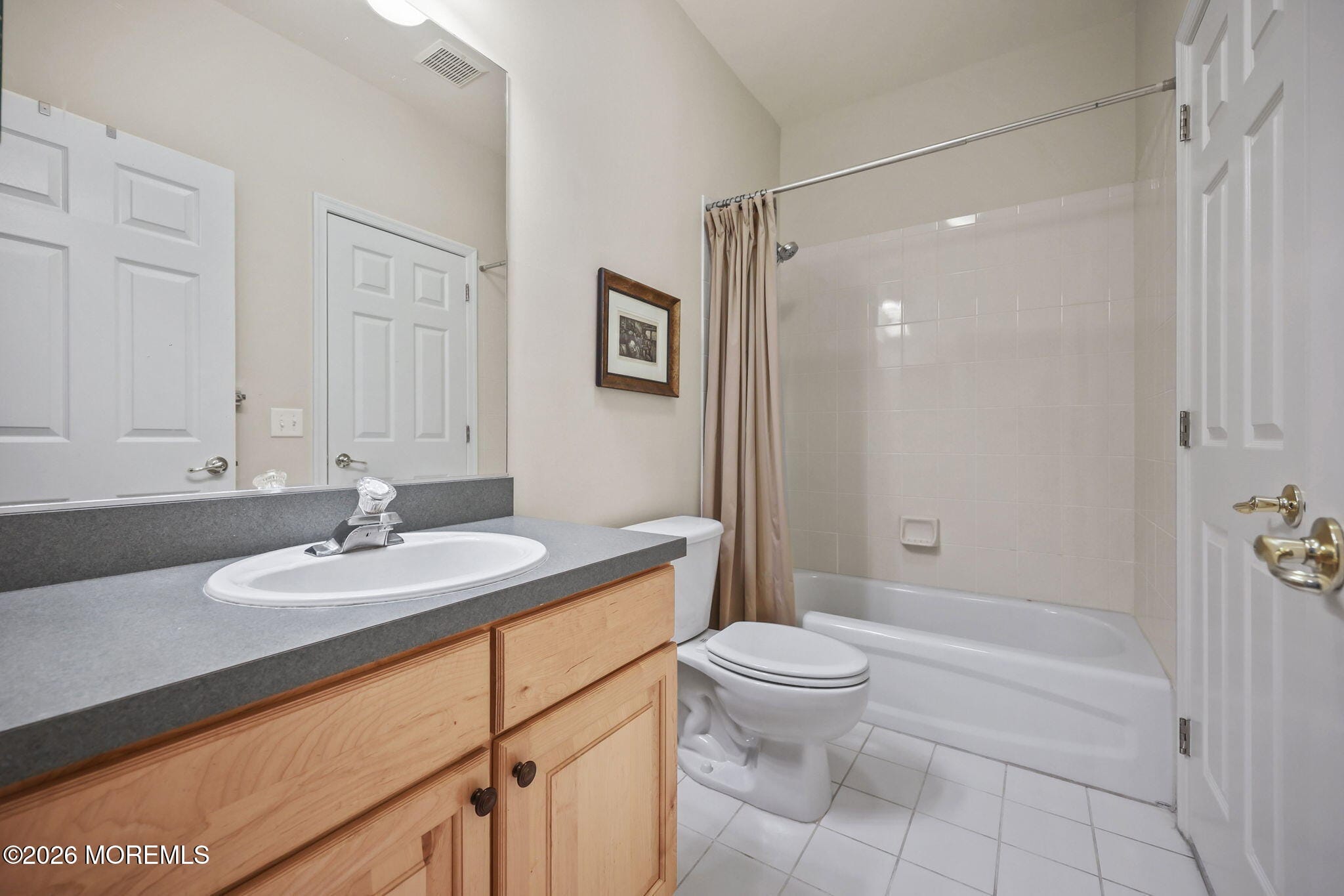 564 St Andrews Place, Manalapan, NJ, 07726 image 23