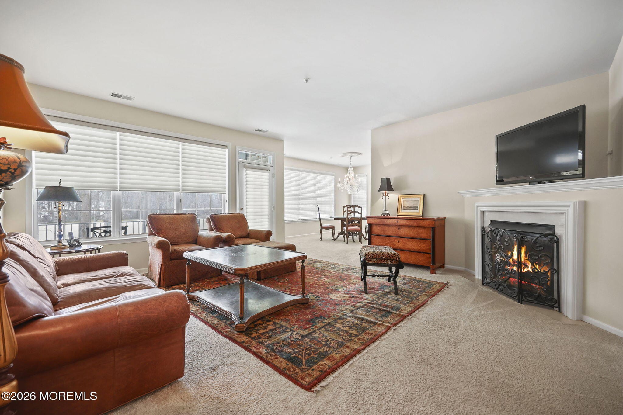 564 St Andrews Place Image 3