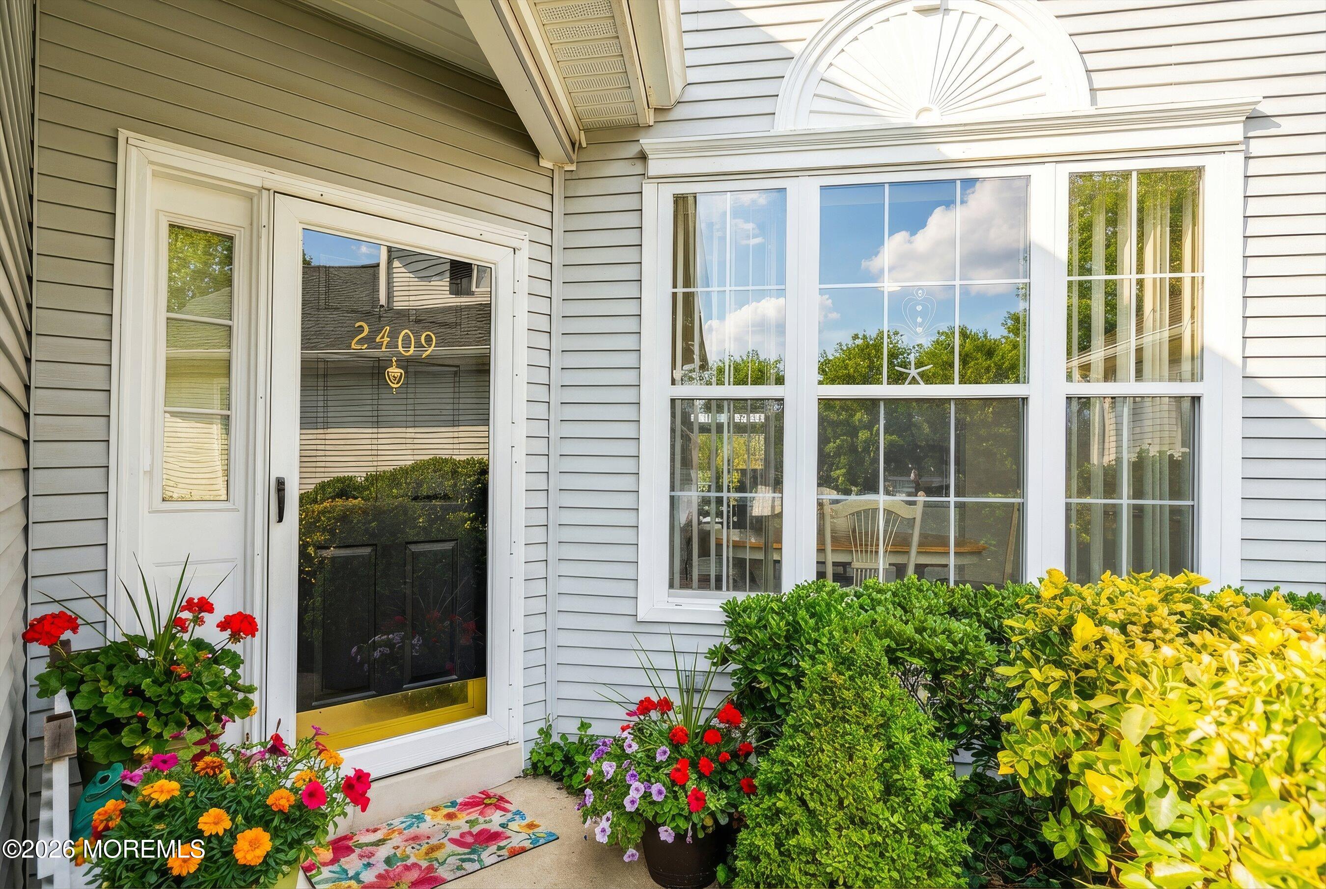 2409 Robin Way Image 3