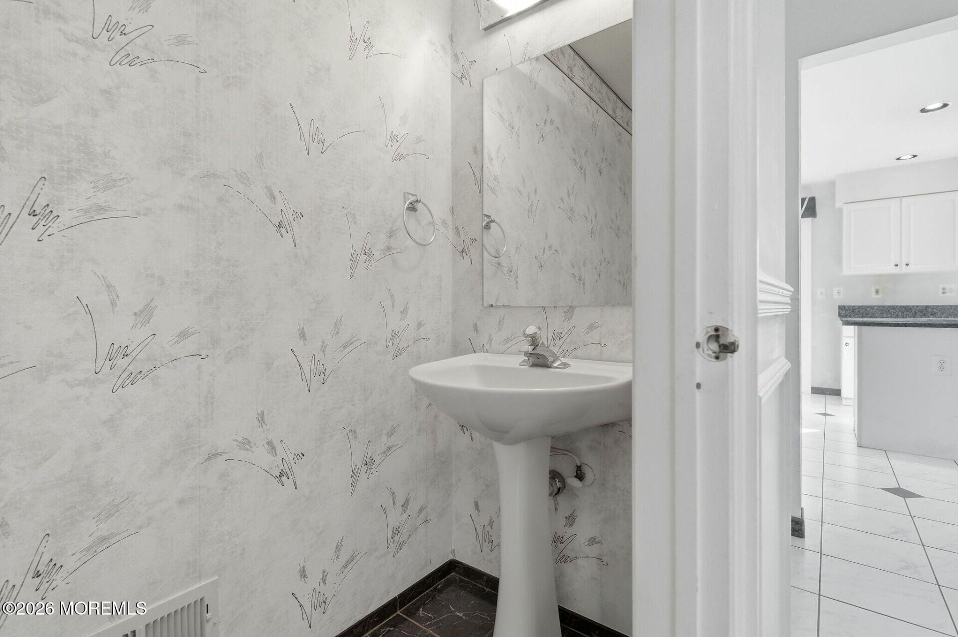 42 Diamond Lane, Howell, NJ, 07731 image 13