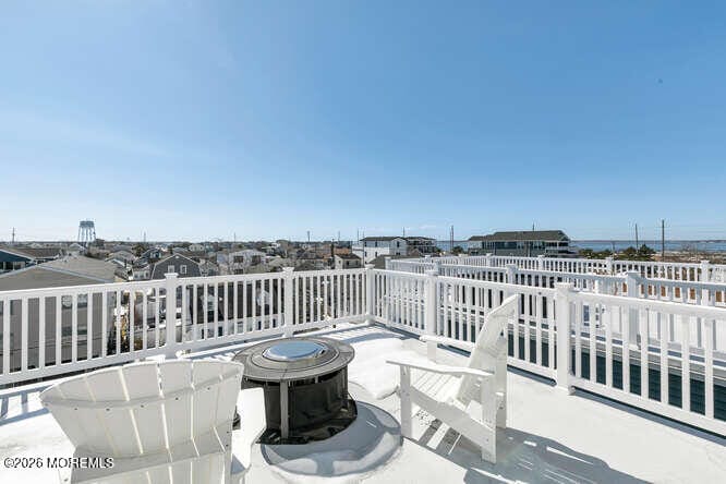 306 Franklin Avenue Image 5