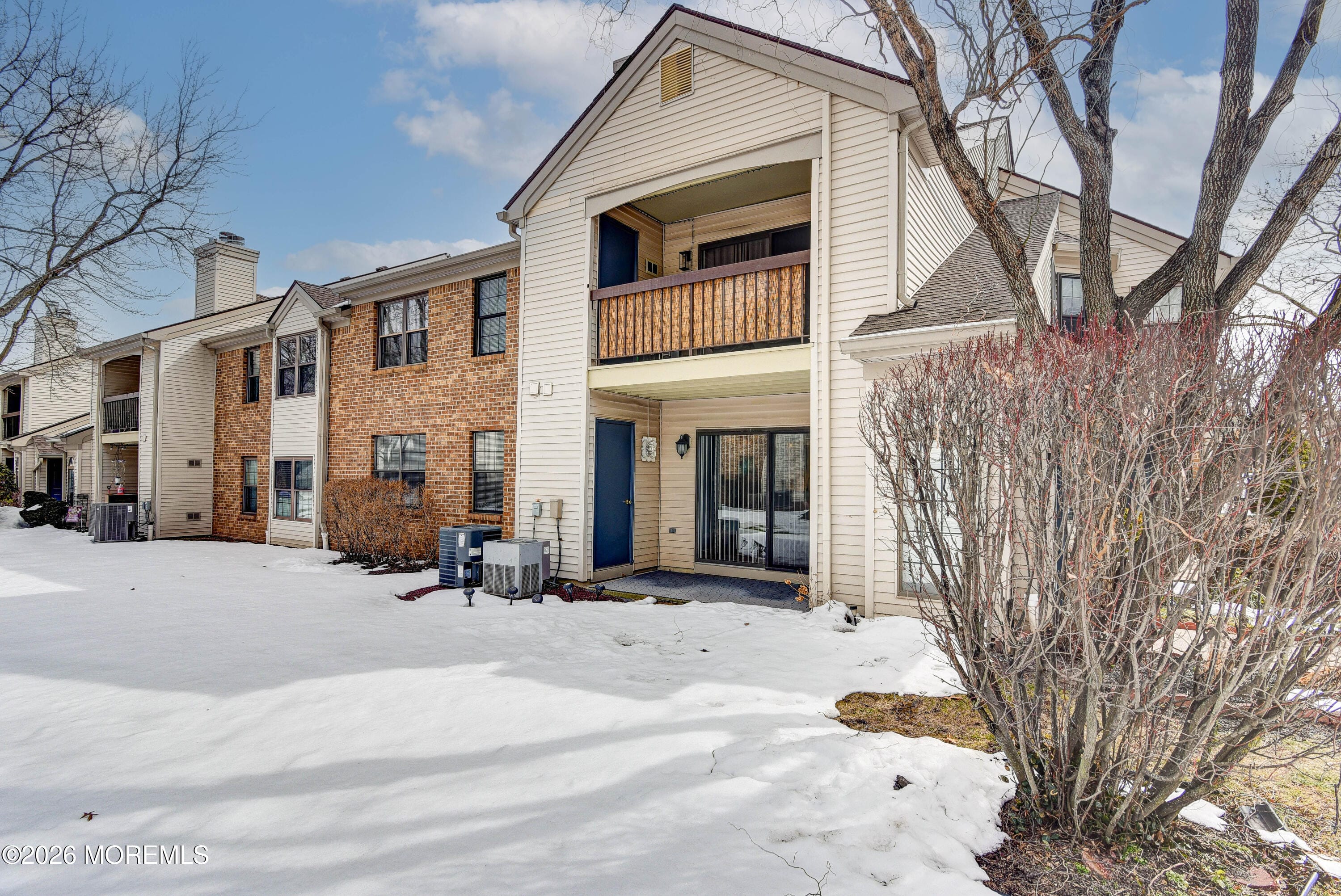 902 Harbor Club Drive 902, Parlin, NJ, 08859