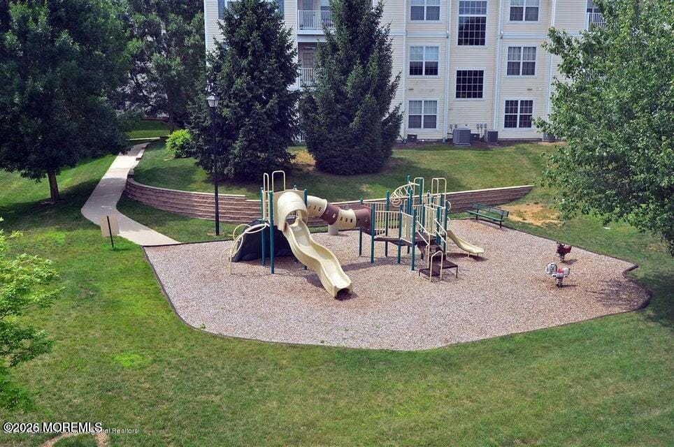 564 St Andrews Place, Manalapan, NJ, 07726 image 26