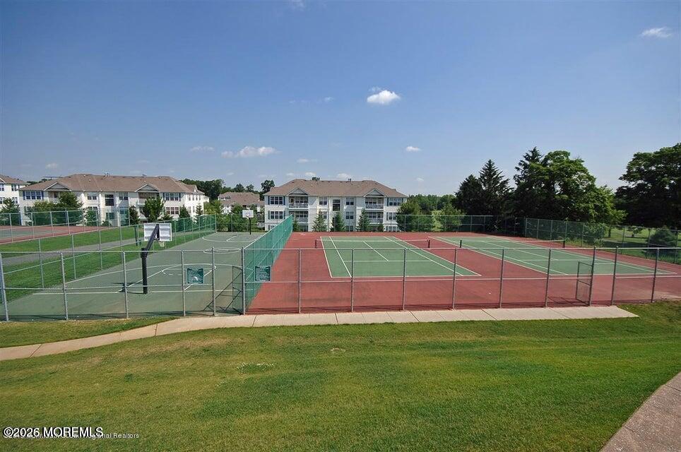 564 St Andrews Place, Manalapan, NJ, 07726 image 28