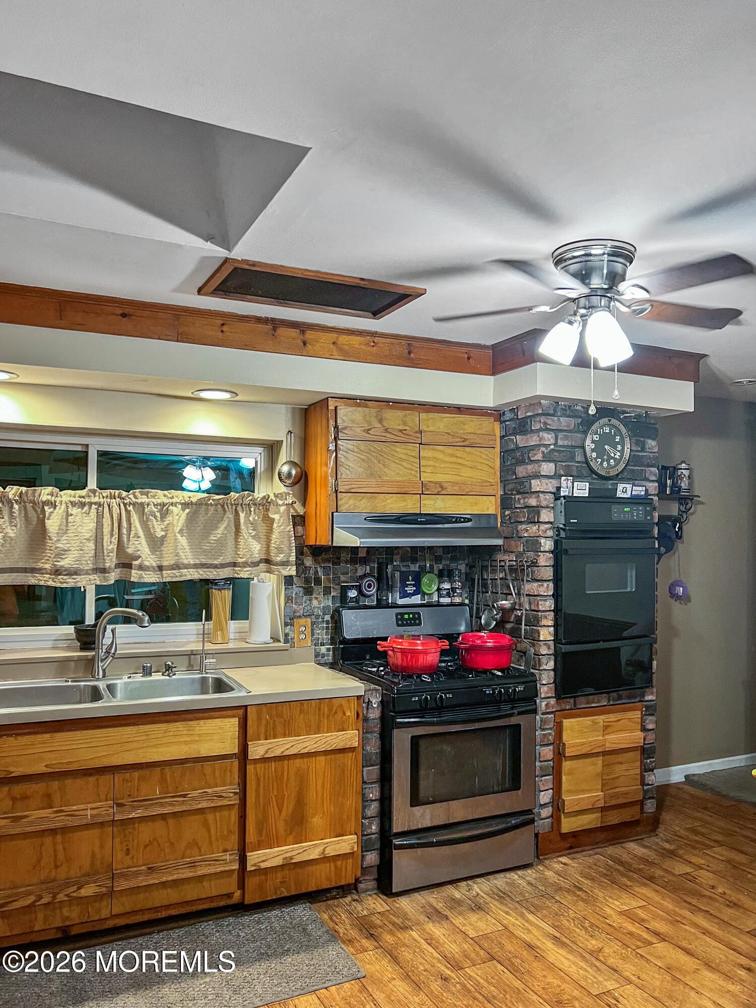 390 Whitesville Road Image 2