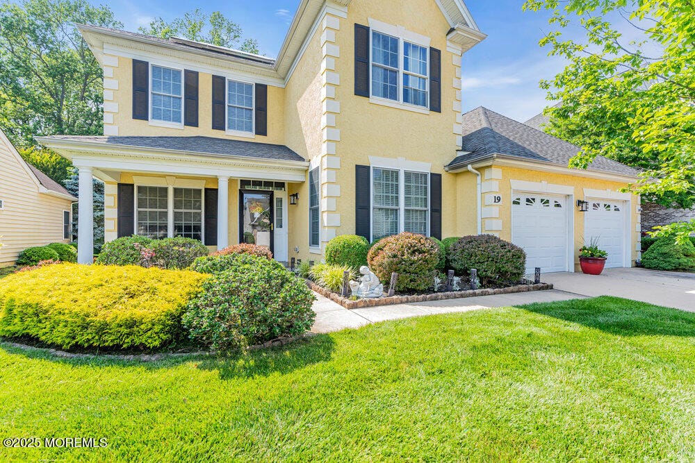 19 Carleton Drive Image 2