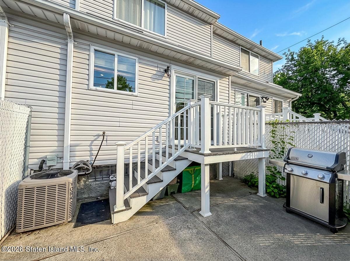 16 Deborah Loop, Staten Island, NY, 10312 image 21