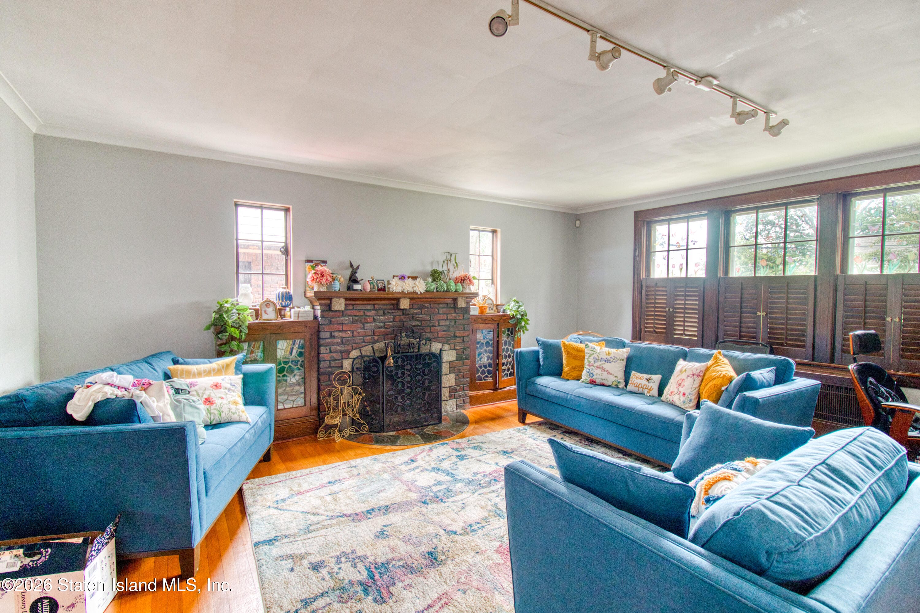 44 Park Court Image 4