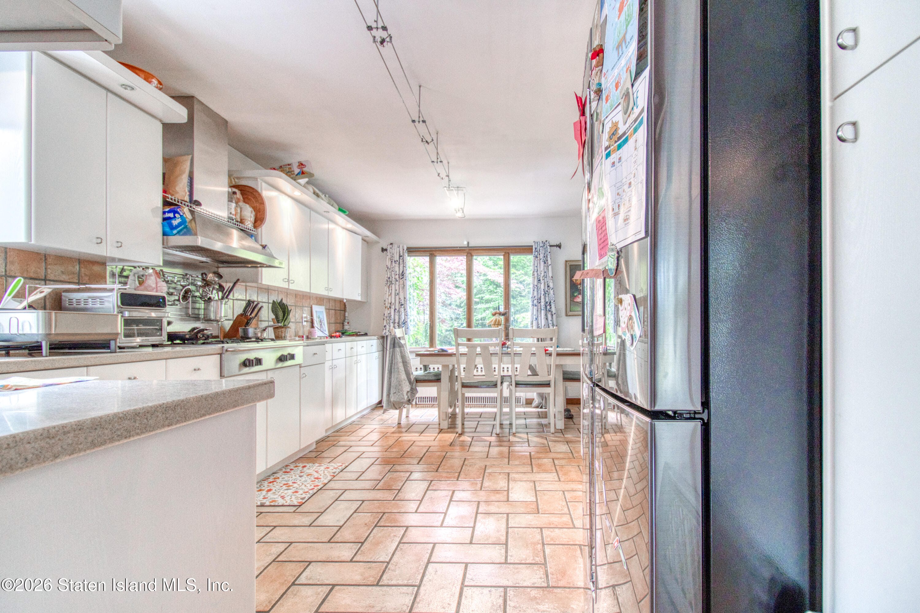 44 Park Court, Staten Island, NY, 10301 image 16