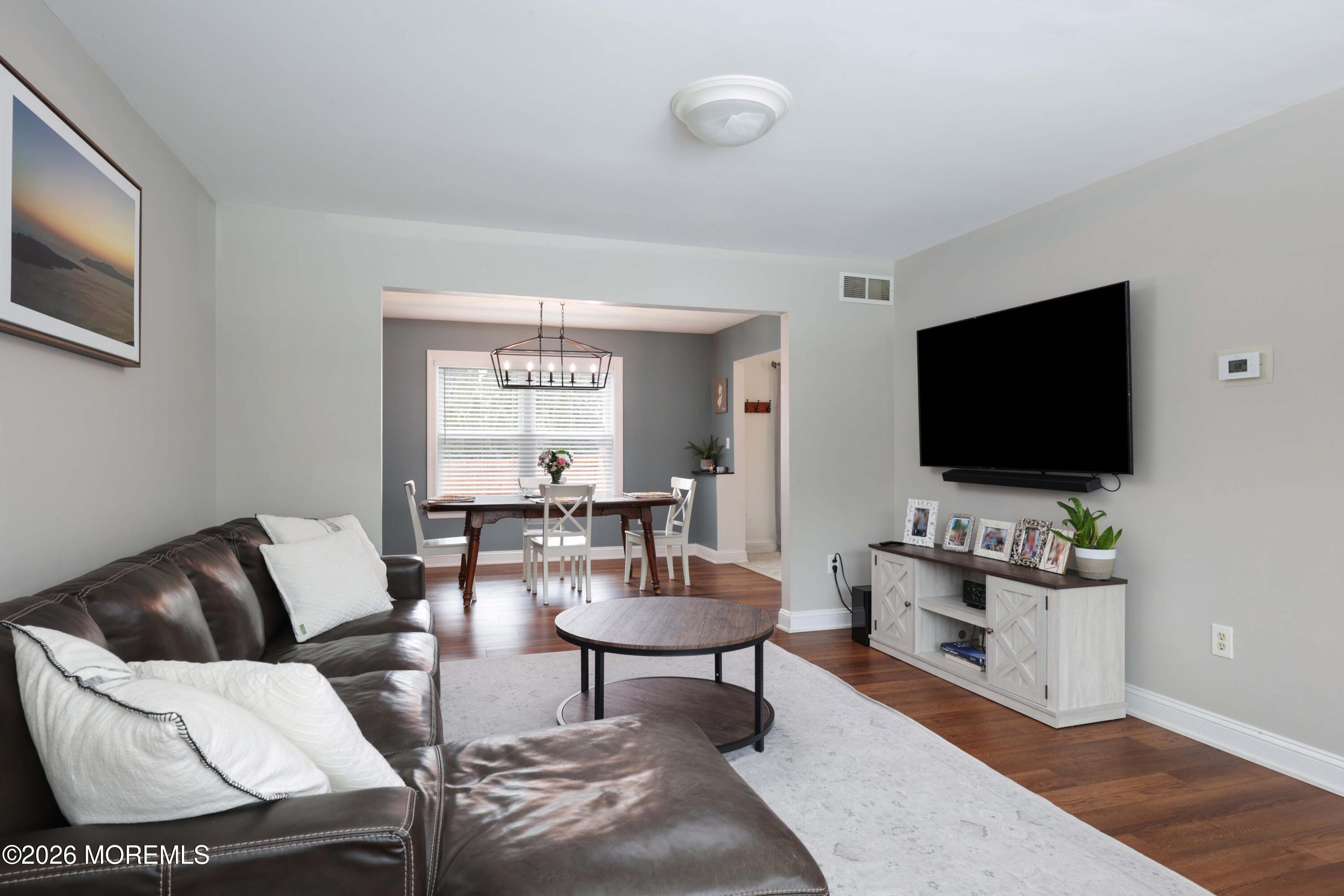 27 Jennifer Drive Image 2