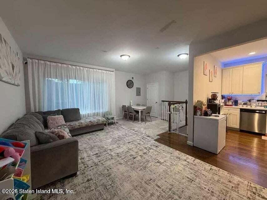 109 Gower Street, Staten Island, NY, 10314 image 38