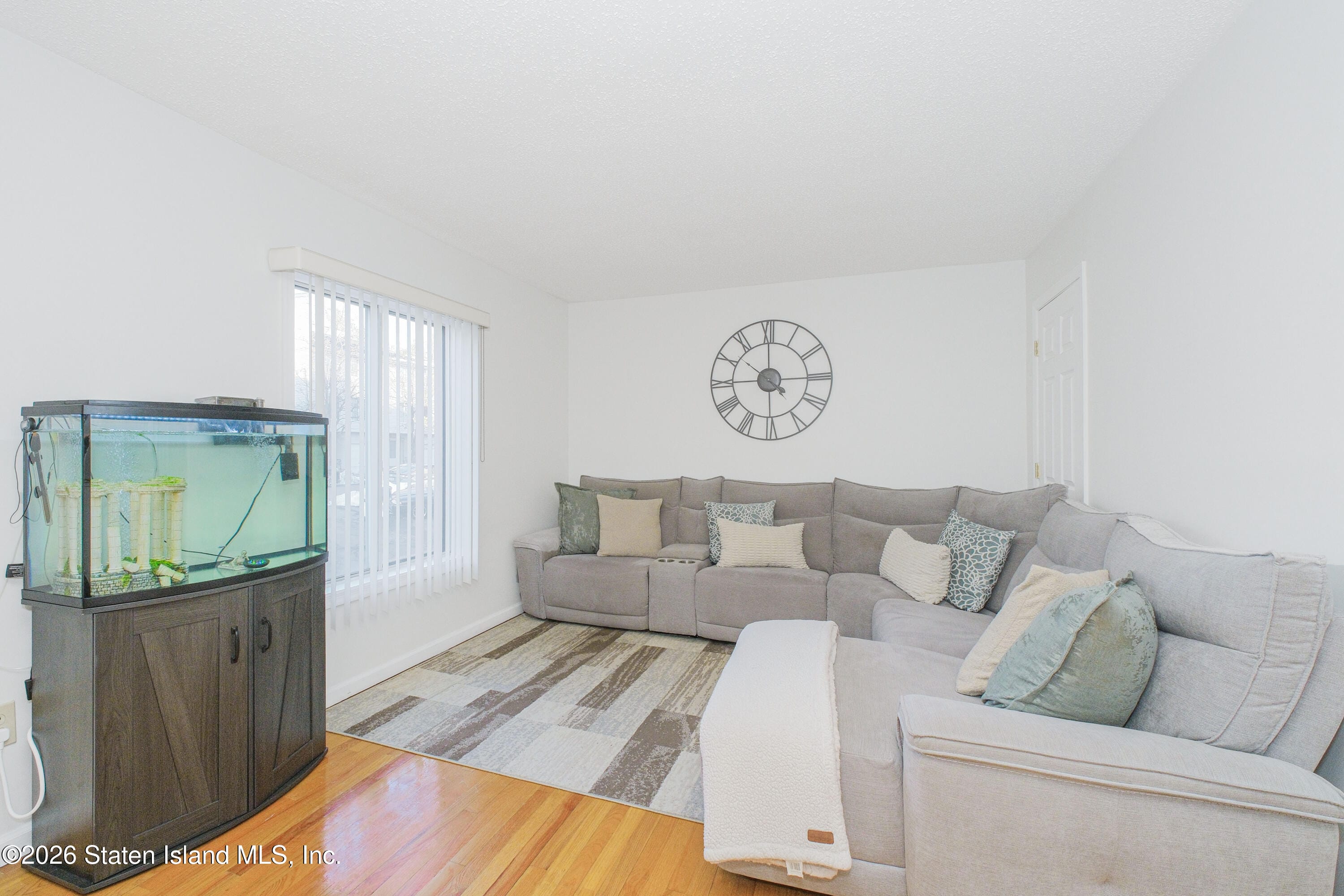 128 Emily Lane, Staten Island, NY, 10312 image 7