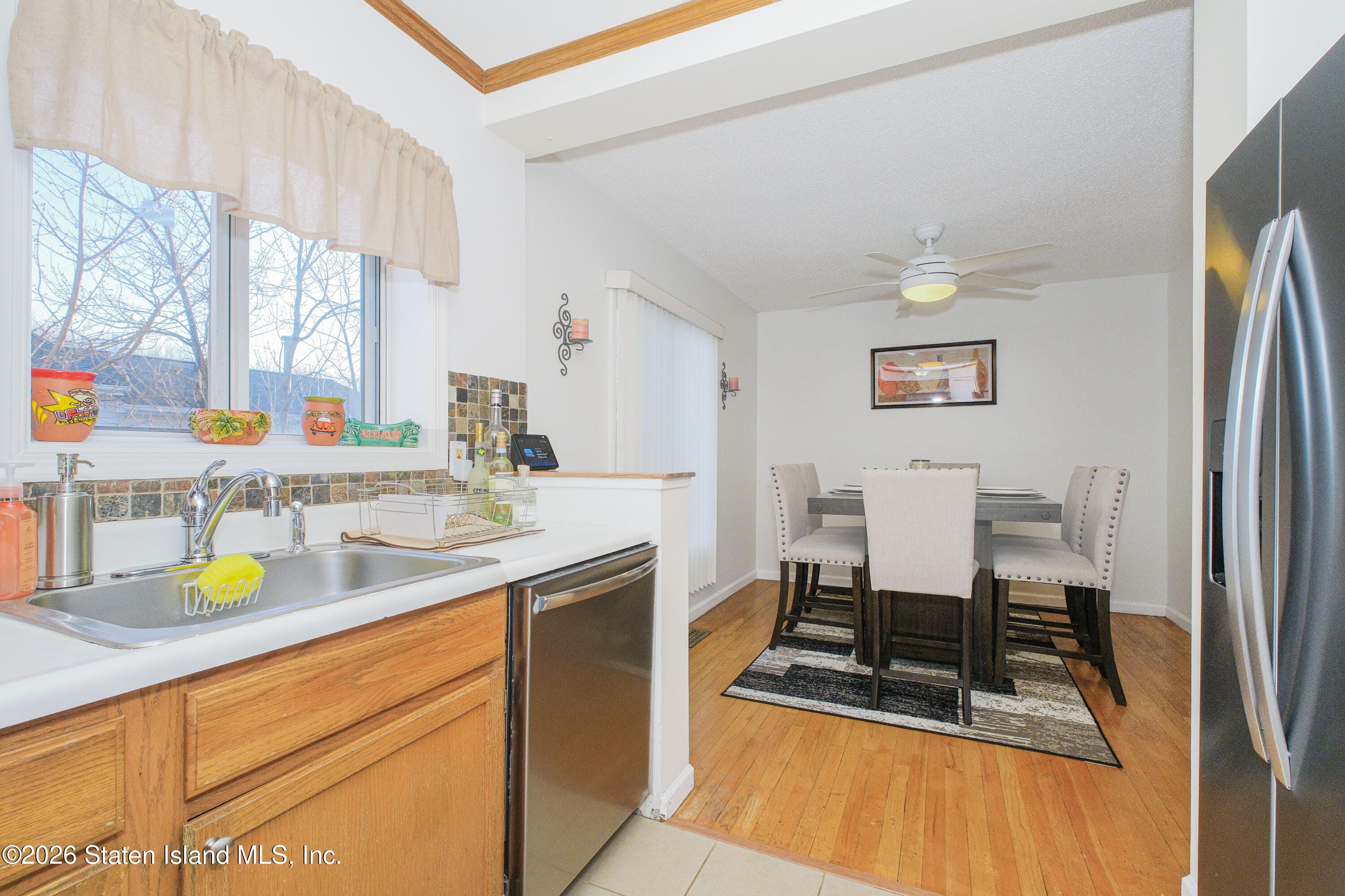 128 Emily Lane, Staten Island, NY, 10312 image 15