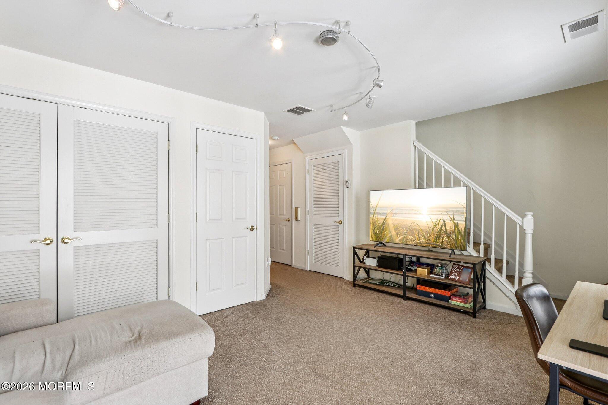 14 W Aspen Way, Matawan, NJ, 07747 image 19