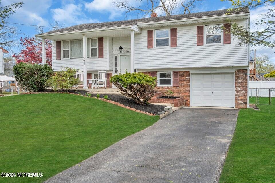 1111 Glenwood Road Image 4