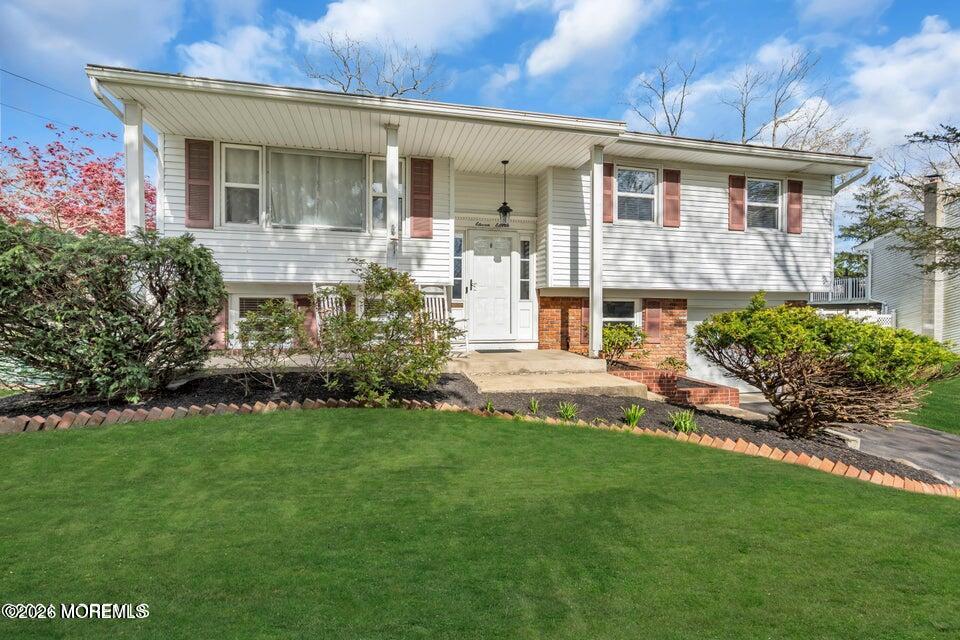 1111 Glenwood Road Image 2