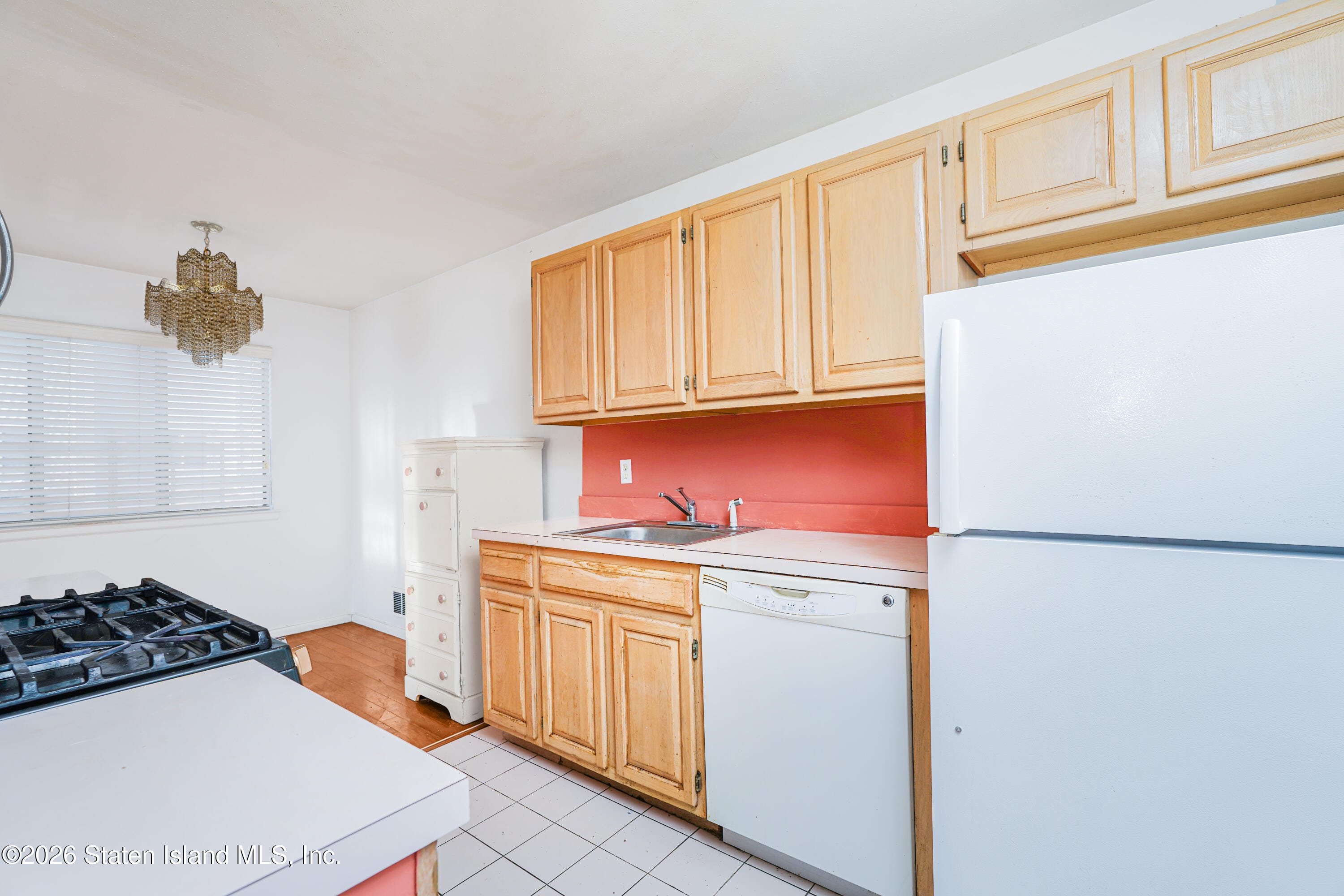 257 Candon Avenue Image 4