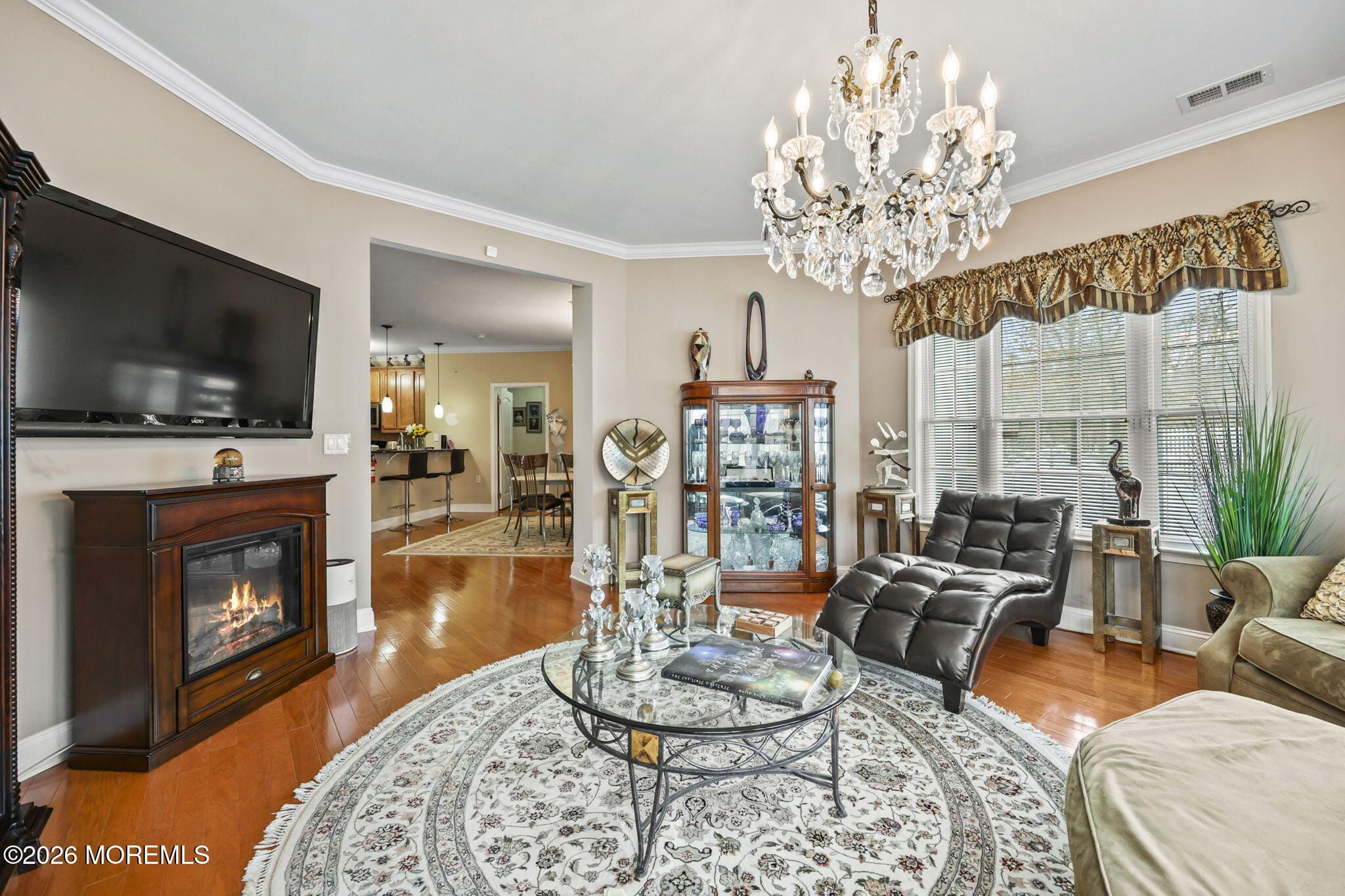 10101 Falston Circle 101 Image 4