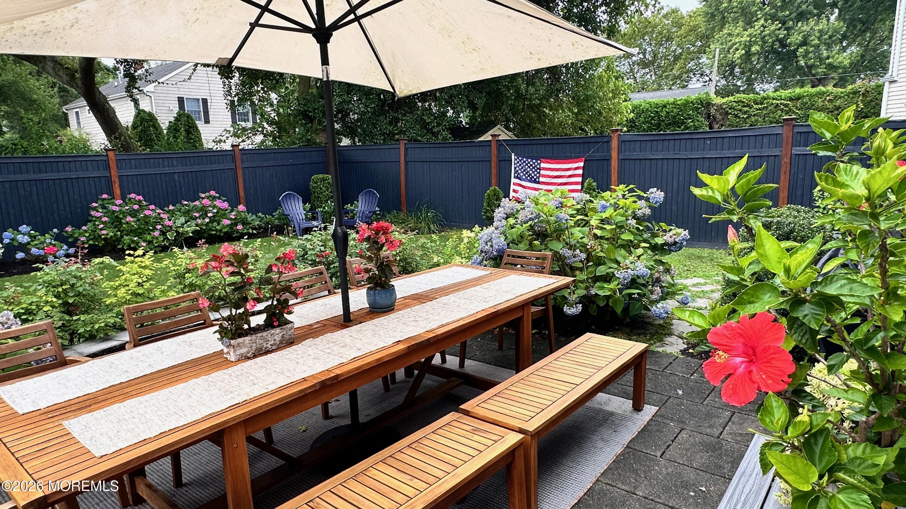 815 Woodcrest Drive Image 4