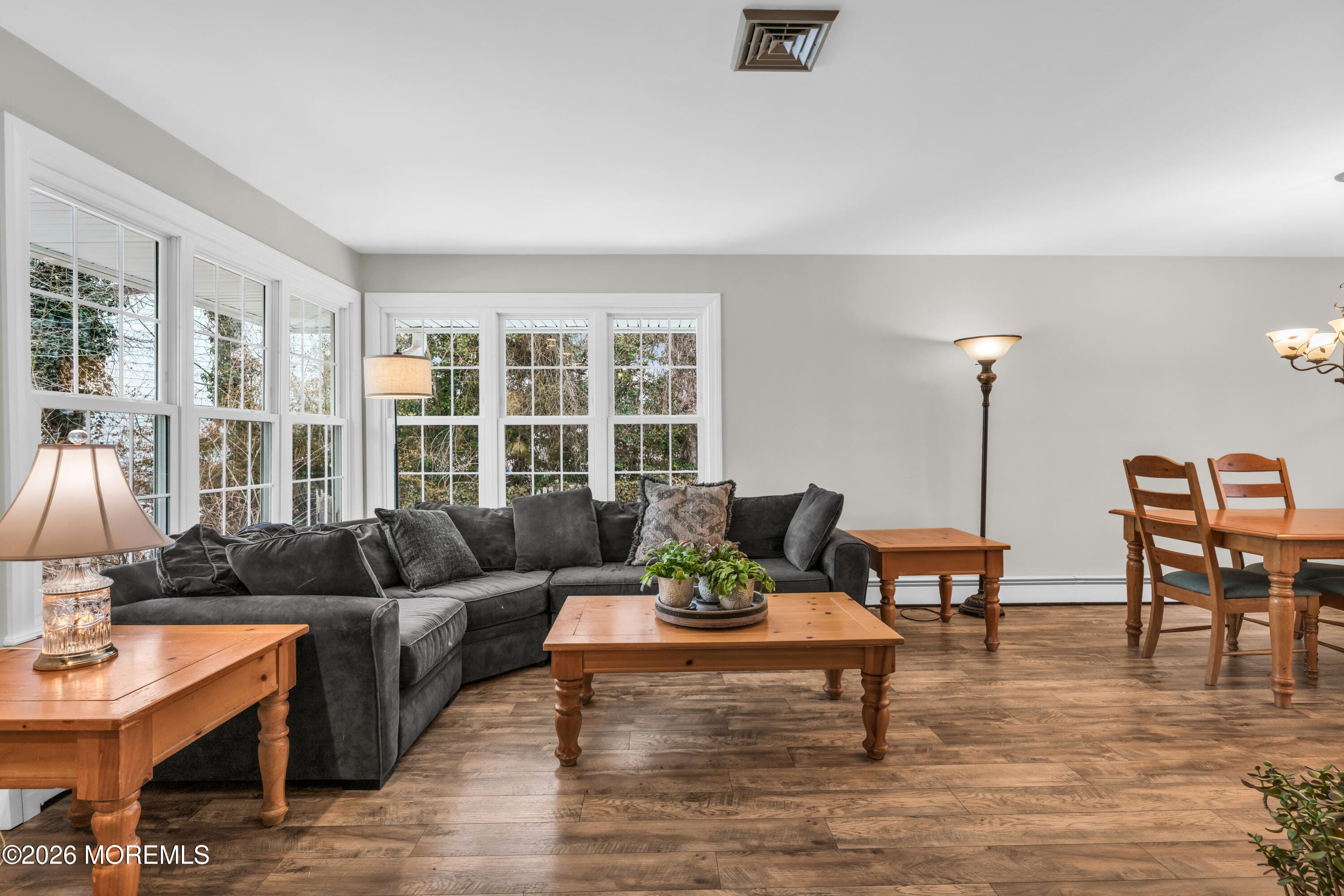 301 Florida Court Image 3