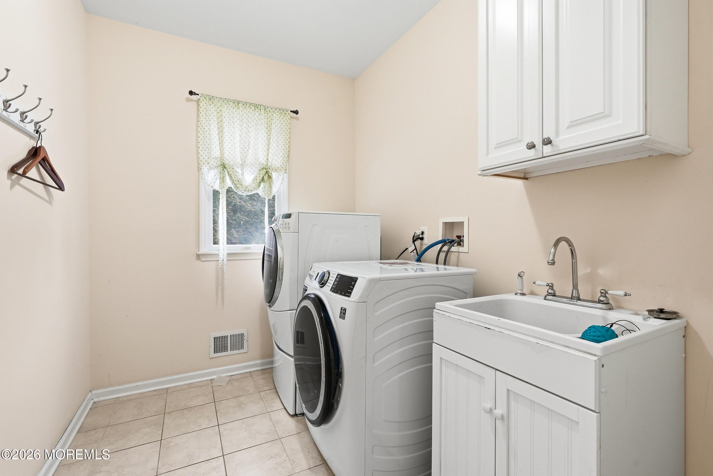 1801 Finderne Street, Oakhurst, NJ, 07755 image 12