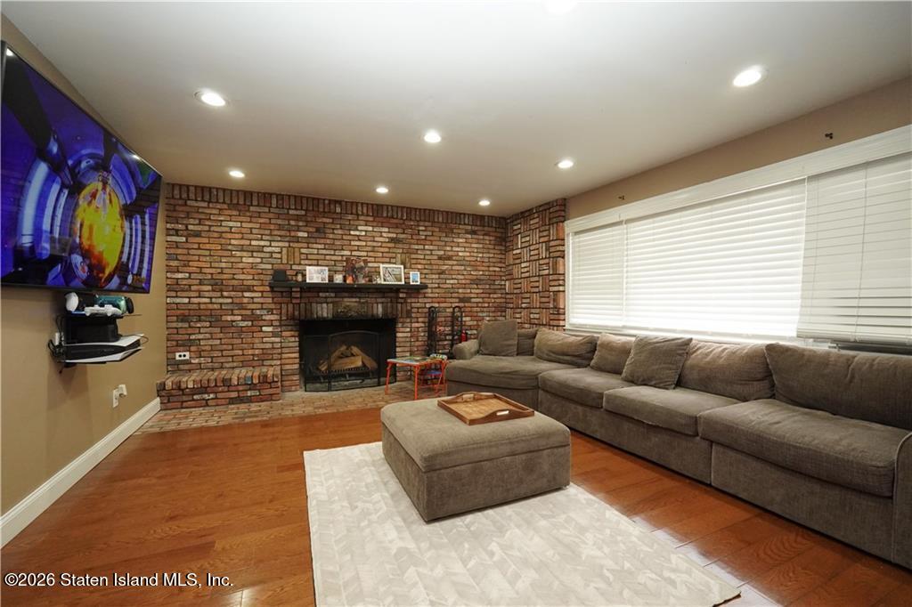 85 Oswald Place Image 2