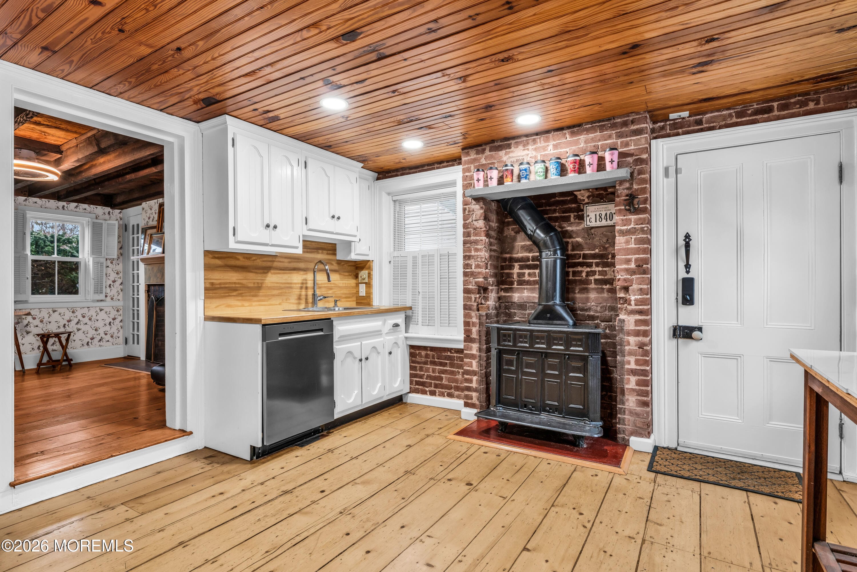 72 1st Street, Keyport, NJ, 07735 image 11