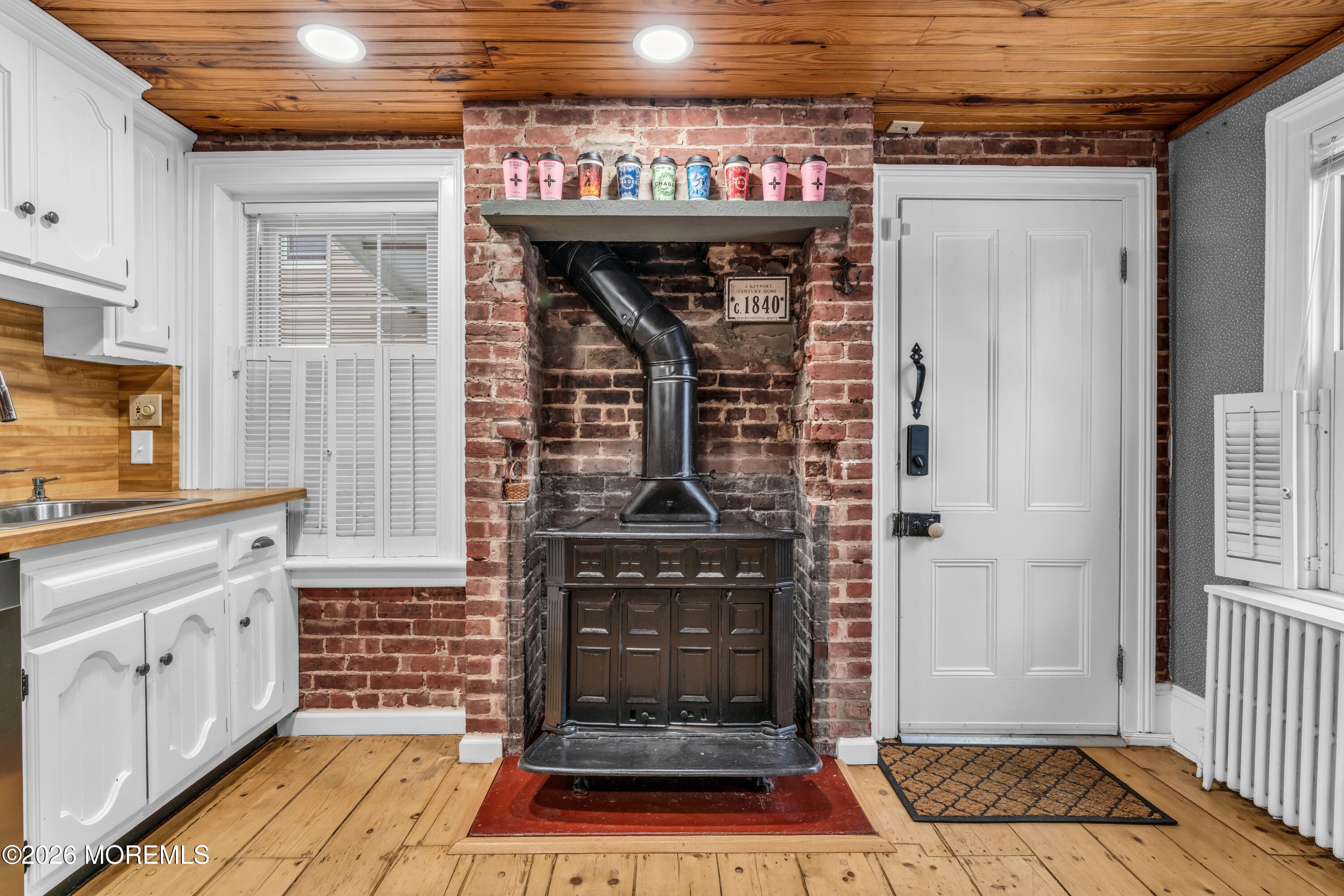 72 1st Street, Keyport, NJ, 07735 image 12