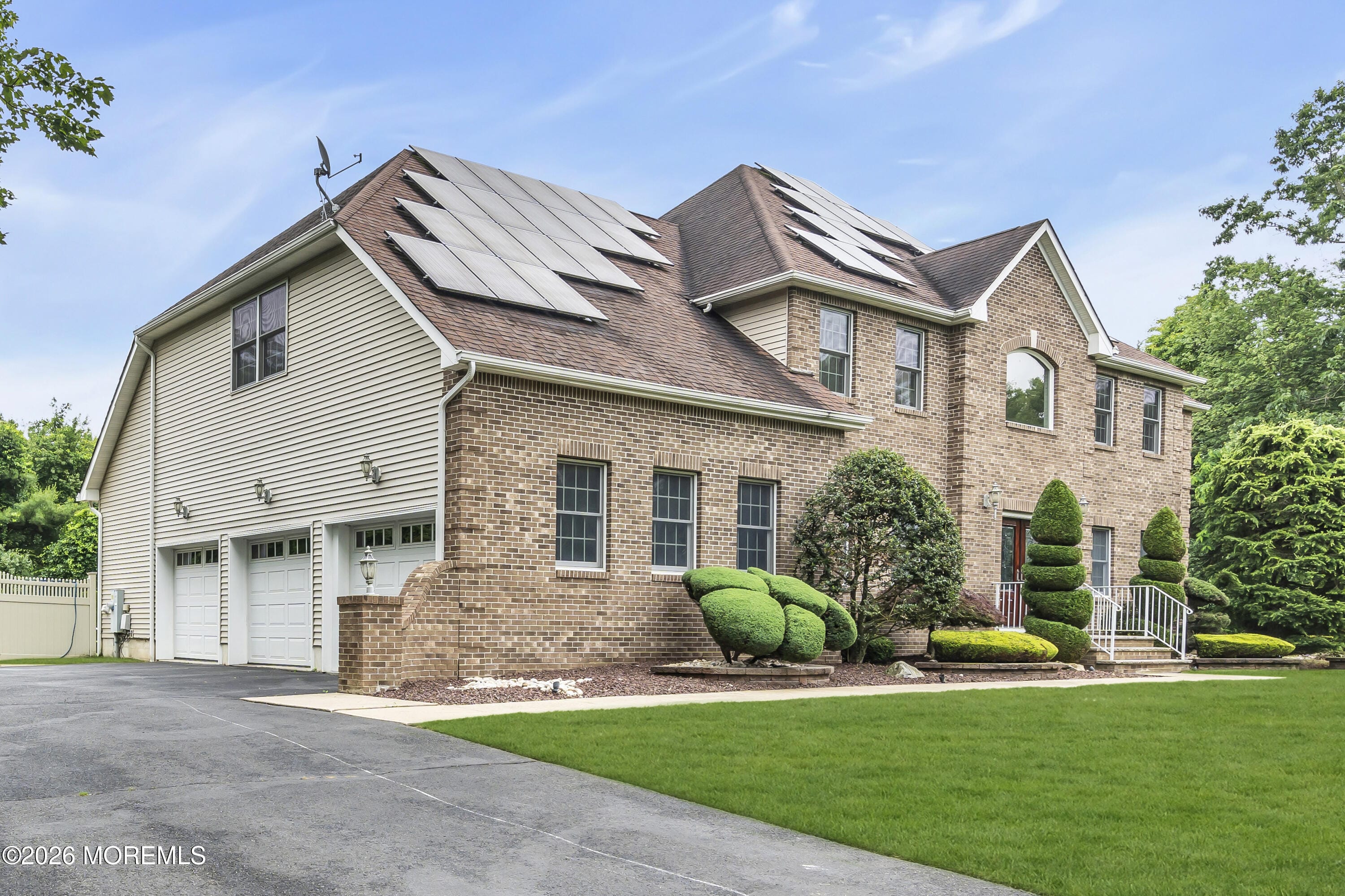 2 Michaels Court Image 2