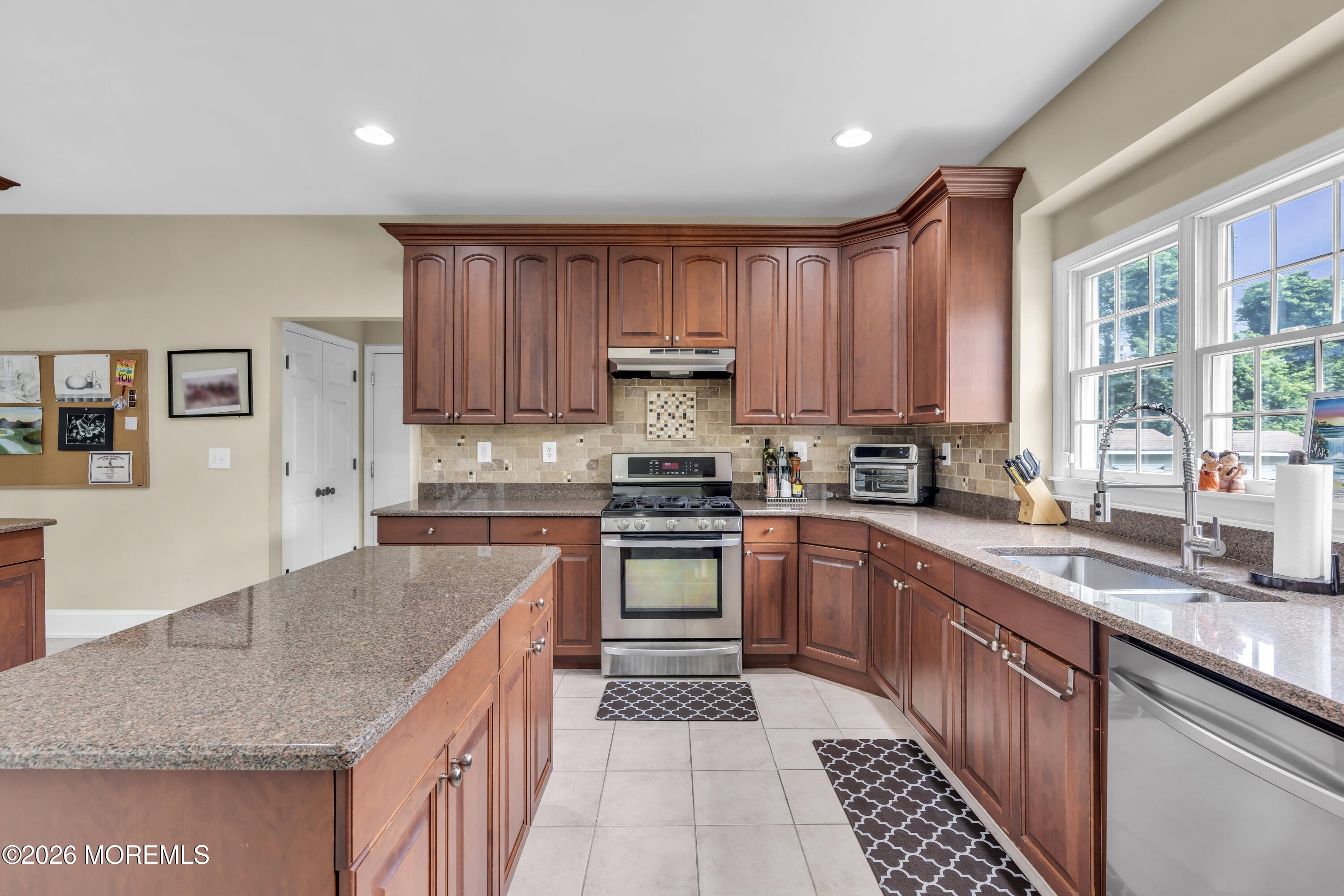 2 Michaels Court, Jackson, NJ, 08527 image 16