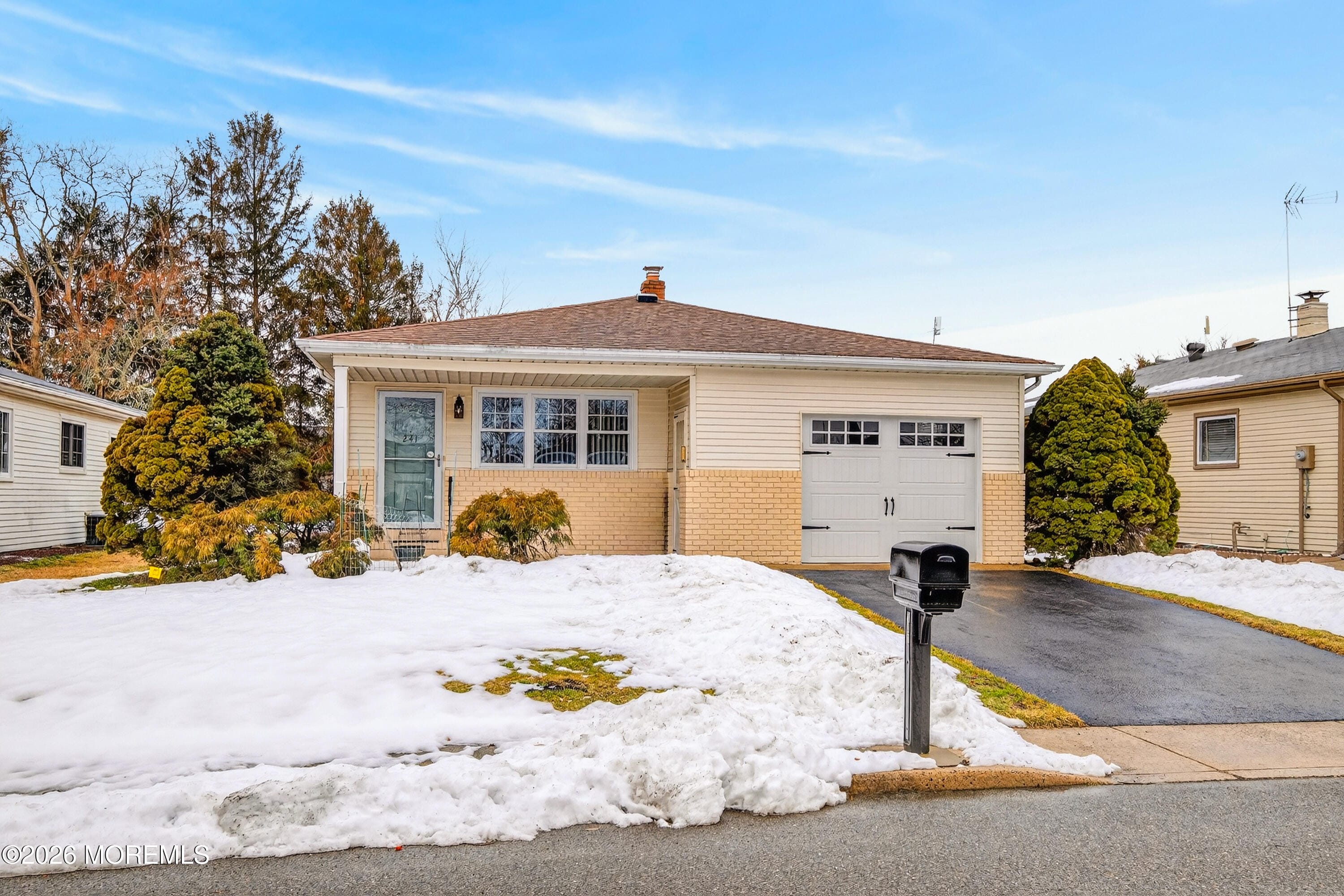 241 Charlotteville Drive Image 4