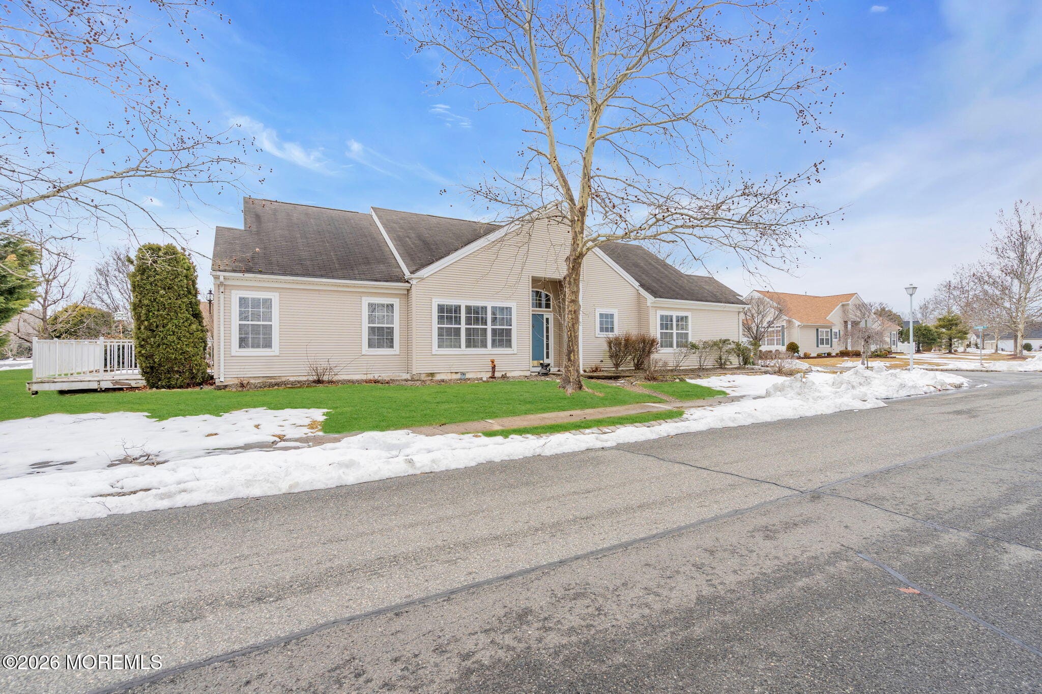 2 Chambord Court Image 2