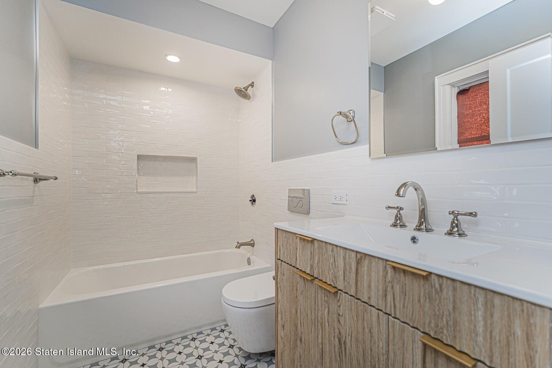 332 Willowbrook Road, Staten Island, NY, 10314 image 14