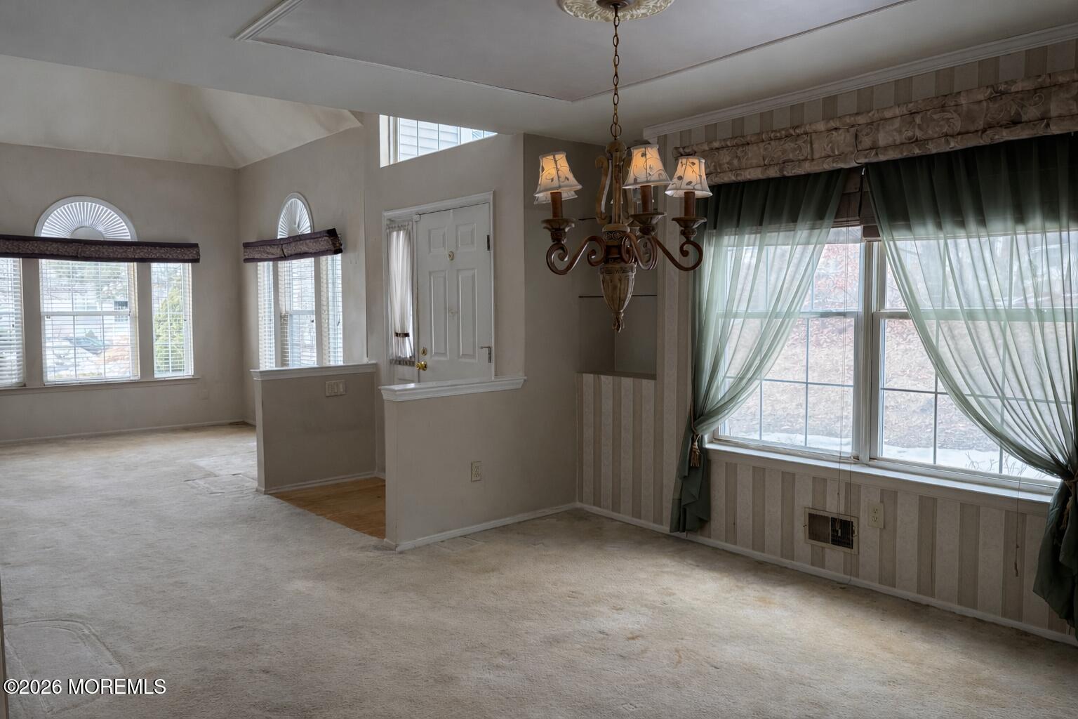 4707 Saddle Back Lane Image 5